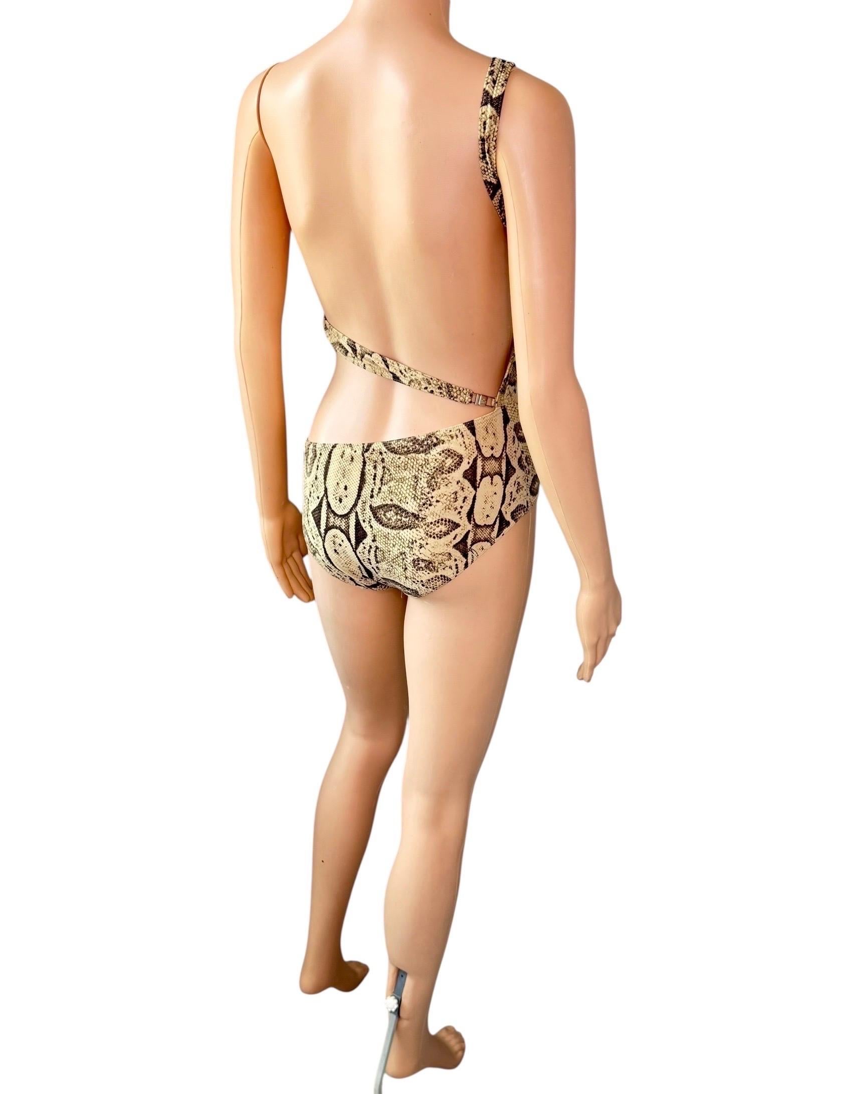 Tom Ford for Gucci S/S 2000 Runway Cutout One Piece Bodysuit Swimsuit Swimwear For Sale 10
