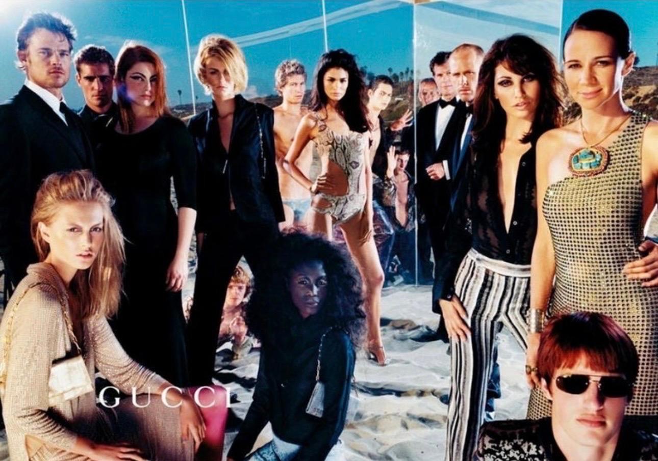 Tom Ford für Gucci F/S 2000 Laufsteg Cutout Einteiliger Bodysuit Badeanzug Bademode im Angebot 15