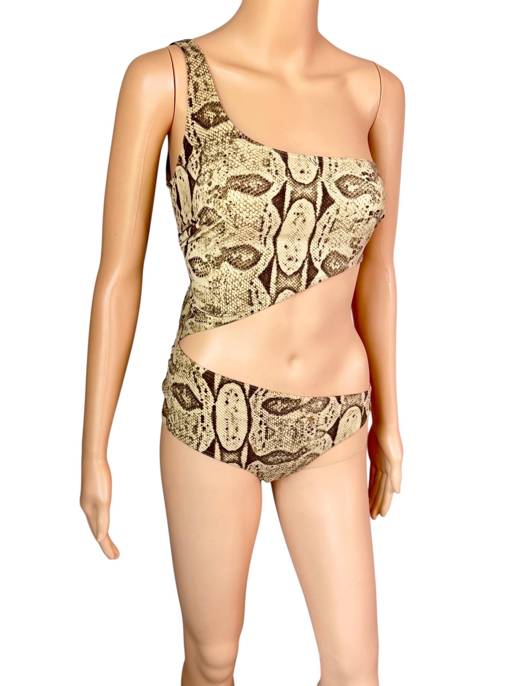 Tom Ford for Gucci S/S 2000 Runway Cutout One Piece Bodysuit Swimsuit Swimwear For Sale 1