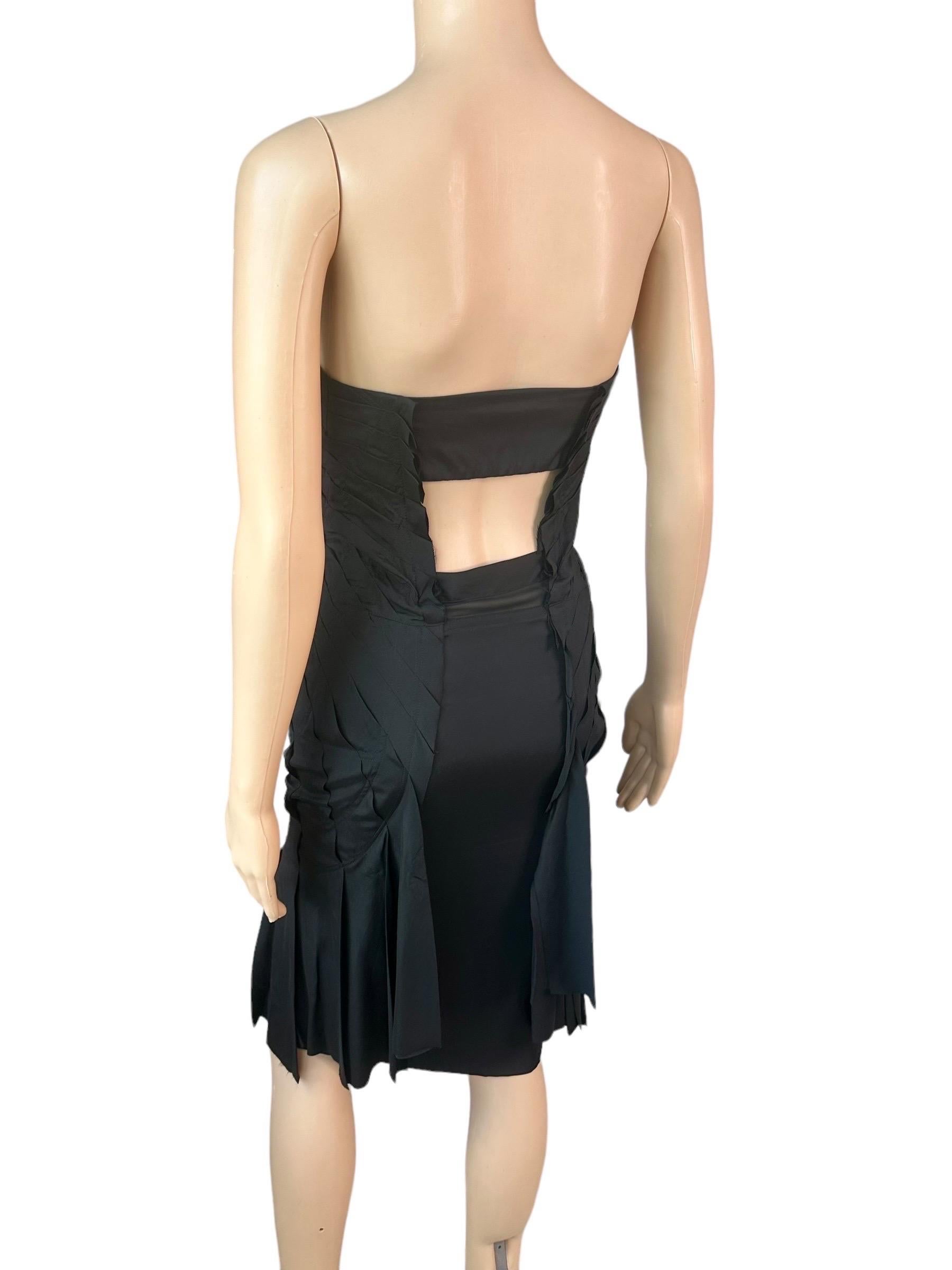 Tom Ford for Gucci S/S 2004 Runway Bustier Cutout Back Fringe Silk Black Dress For Sale 7