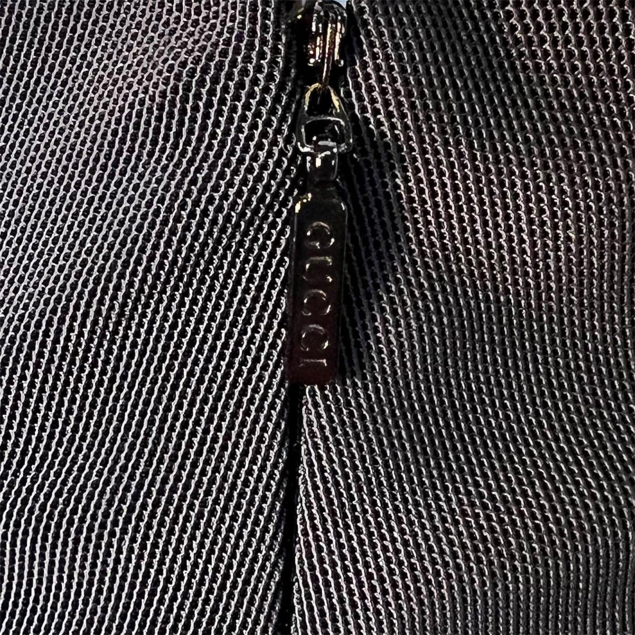 Tom Ford for Gucci S/S Schwarzer Midi-Bleistiftrock aus Nylon, 2001 Damen im Angebot