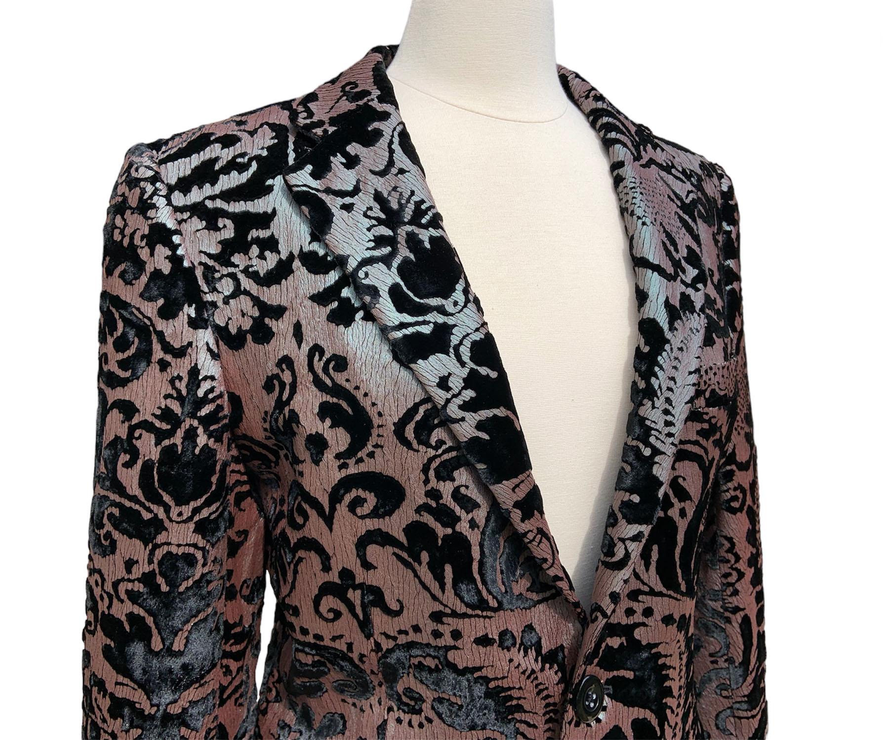 Tom Ford for Gucci SS 2000 Gothic Damask Iridescent Paint Velvet Blazer 48 US 38 For Sale 3