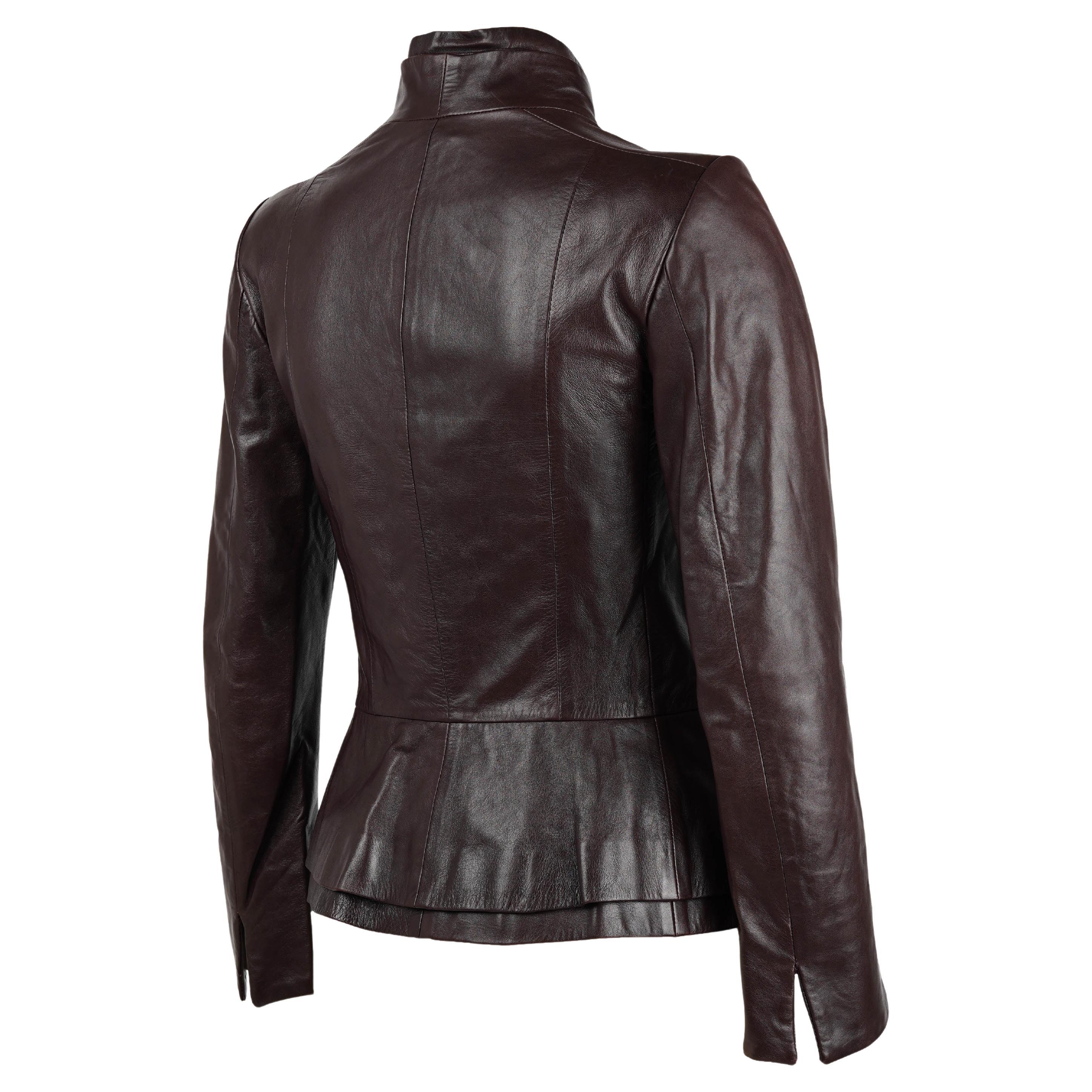 Tom Ford for Yves Saint Laurent 2004 Auberginefarbene Jacke mit Schößchen aus Leder, IT 40 im Zustand „Gut“ im Angebot in Berlin, DE