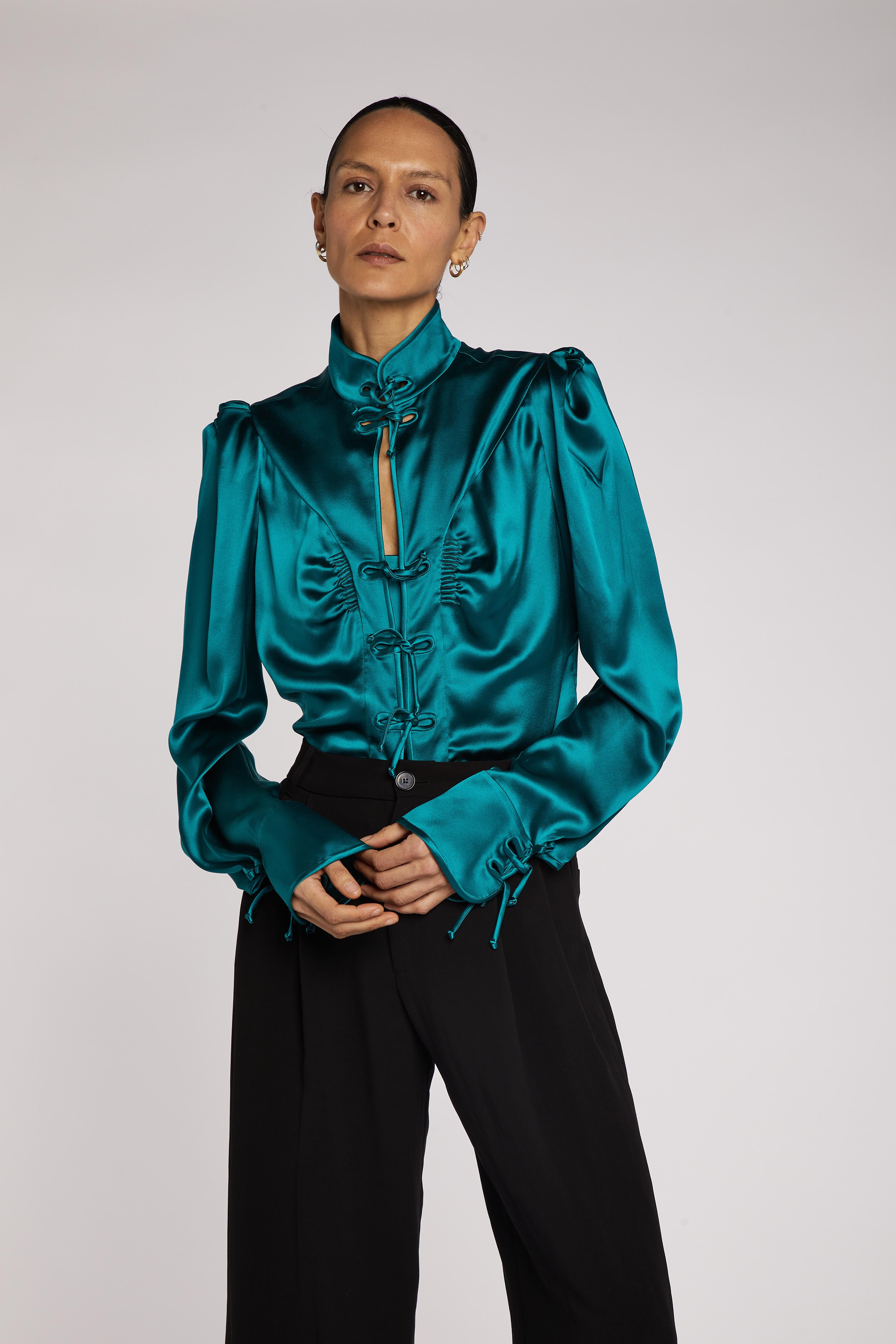 Tom Ford For Yves Saint Laurent A/W 2004 Chinoiserie Pagoda Shoulder Silk Blouse For Sale 1