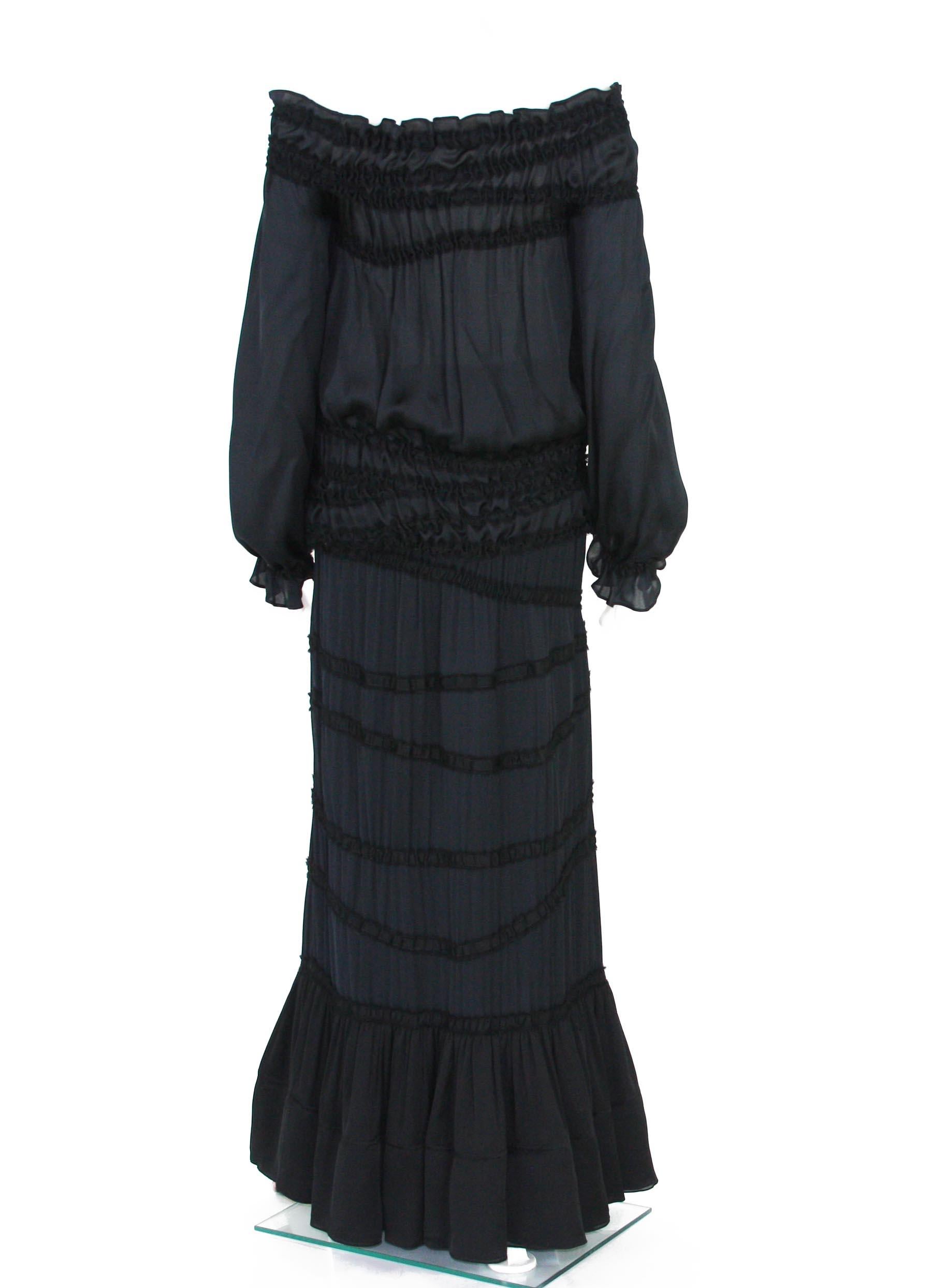 Tom Ford pour Yves Saint Laurent, tailleur jupe longue en soie noire, défilé A/H 2001  Excellent état - En vente à Montgomery, TX