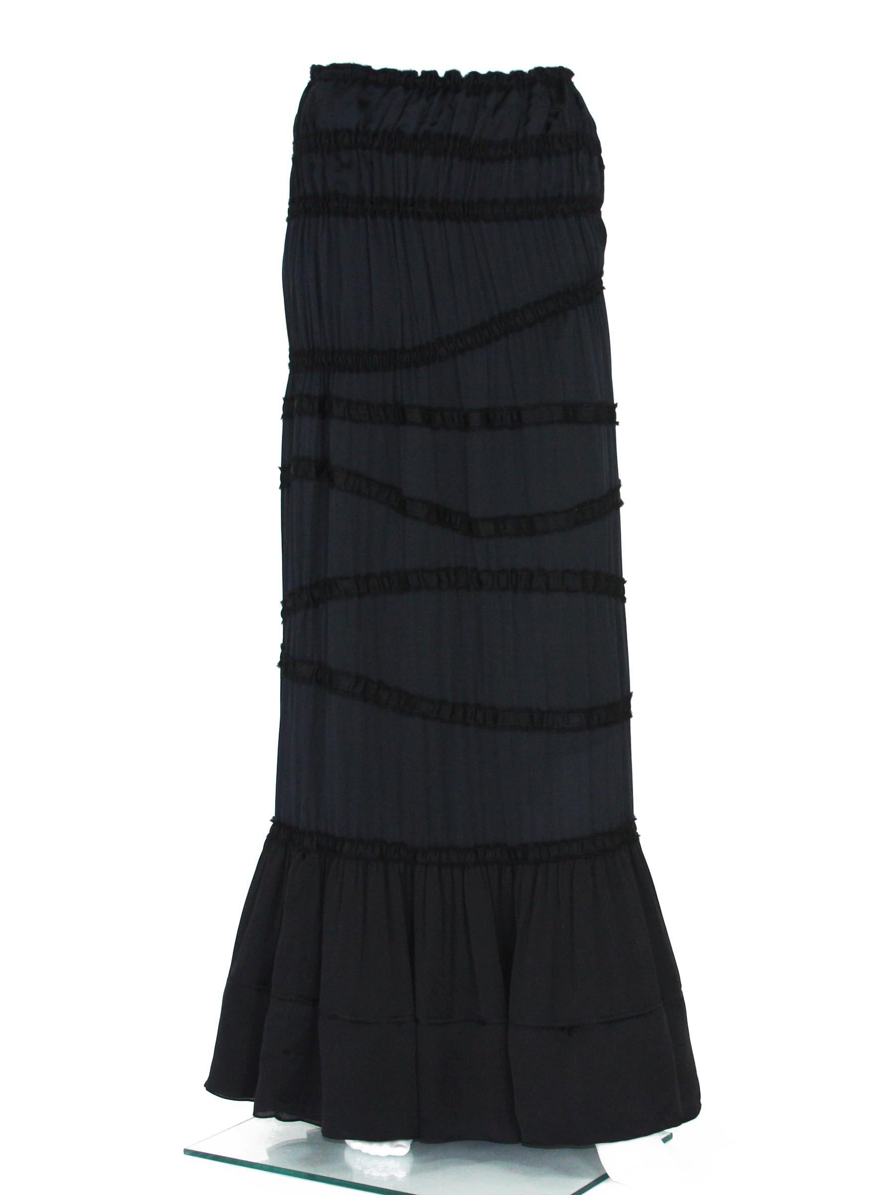 Tom Ford pour Yves Saint Laurent, tailleur jupe longue en soie noire, défilé A/H 2001 Pour femmes en vente