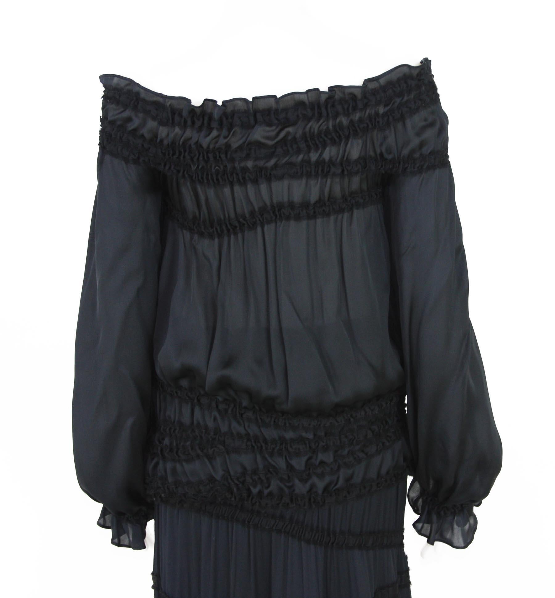 Tom Ford pour Yves Saint Laurent, tailleur jupe longue en soie noire, défilé A/H 2001  en vente 2