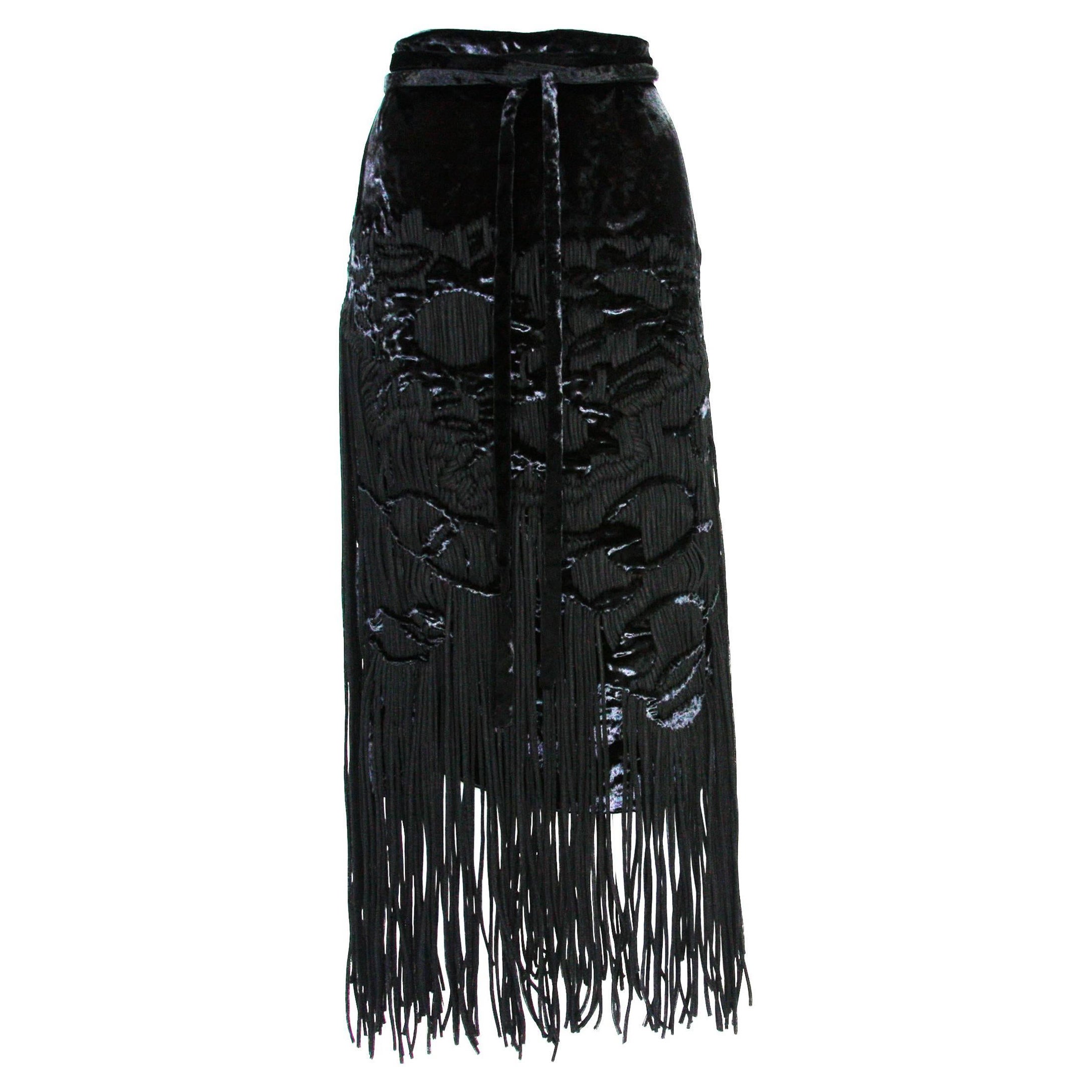 Jupe de défilé à franges en velours Tom Ford pour Yves Saint Laurent, A/H 2001  Français 38 en vente