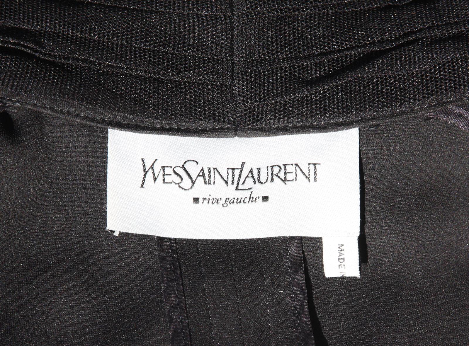 Tom Ford pour Yves Saint Laurent - Blazer en tulle de soie noir, taille FR 36, automne-hiver 2002 en vente 8