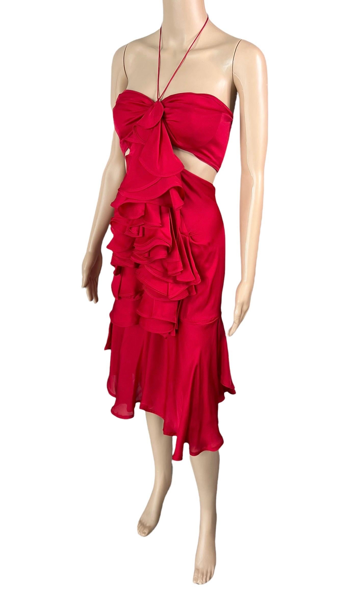 Tom Ford for Yves Saint Laurent YSL F/W 2003 Runway Ruffled Cutout Bra Red Dress FR 36

Look 23 from the Fall 2003 Runway.


