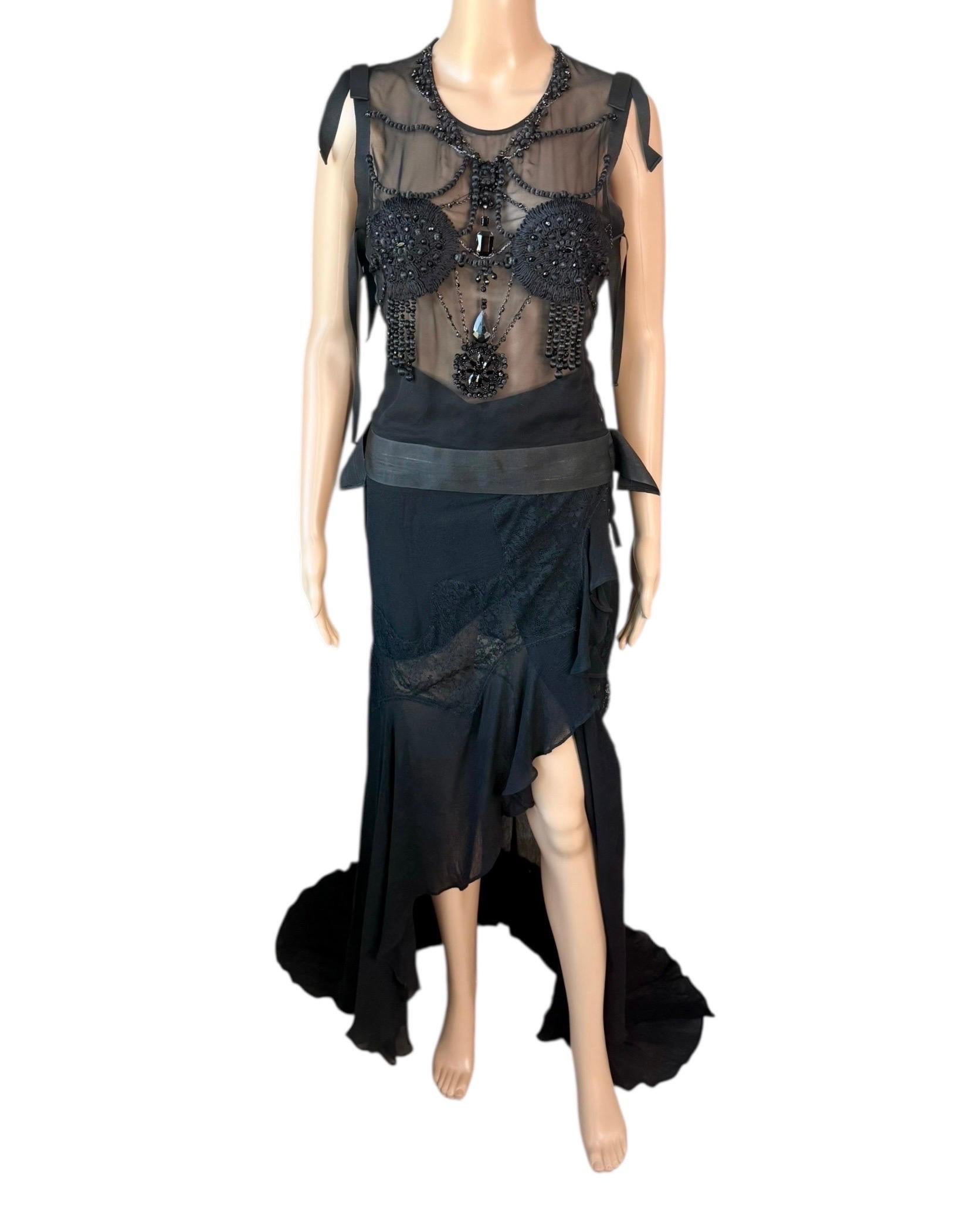 Tom Ford for Yves Saint Laurent F/W 2003 Runway Sheer Bra Top& Skirt 2 Piece Set In condizioni buone in vendita a Naples, FL