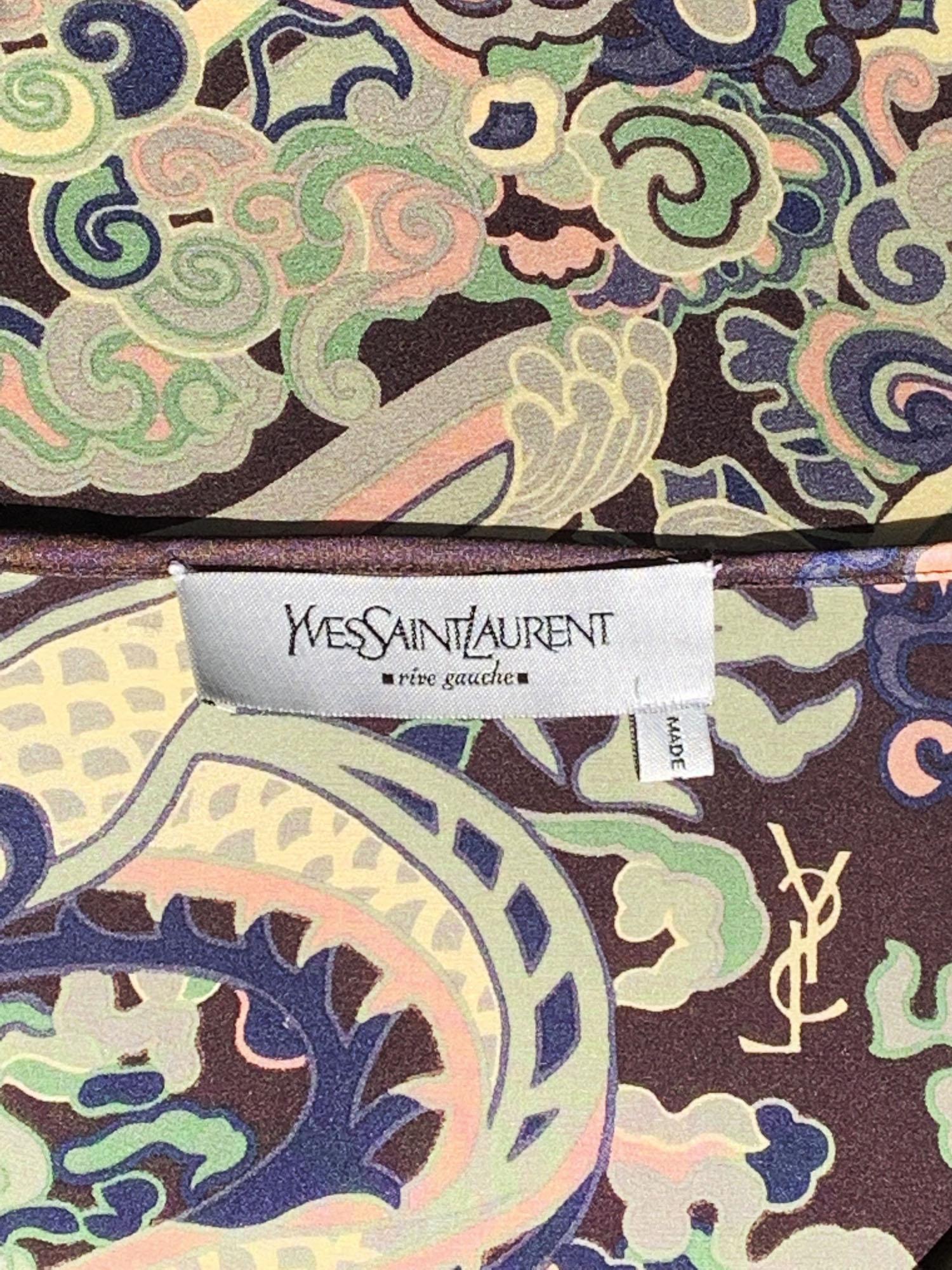 Tom Ford for Yves Saint Laurent F/W 2004 Chinoiserie Silk Blouse Top Fr. 38 US 6 For Sale 3