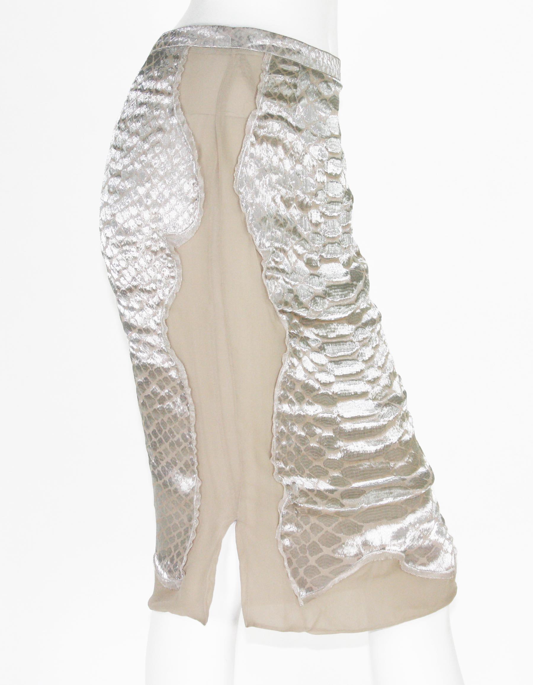 Tom Ford pour Yves Saint Laurent, tailleur jupe en vison, collection A/H 2004, taille 38/6 en vente 4