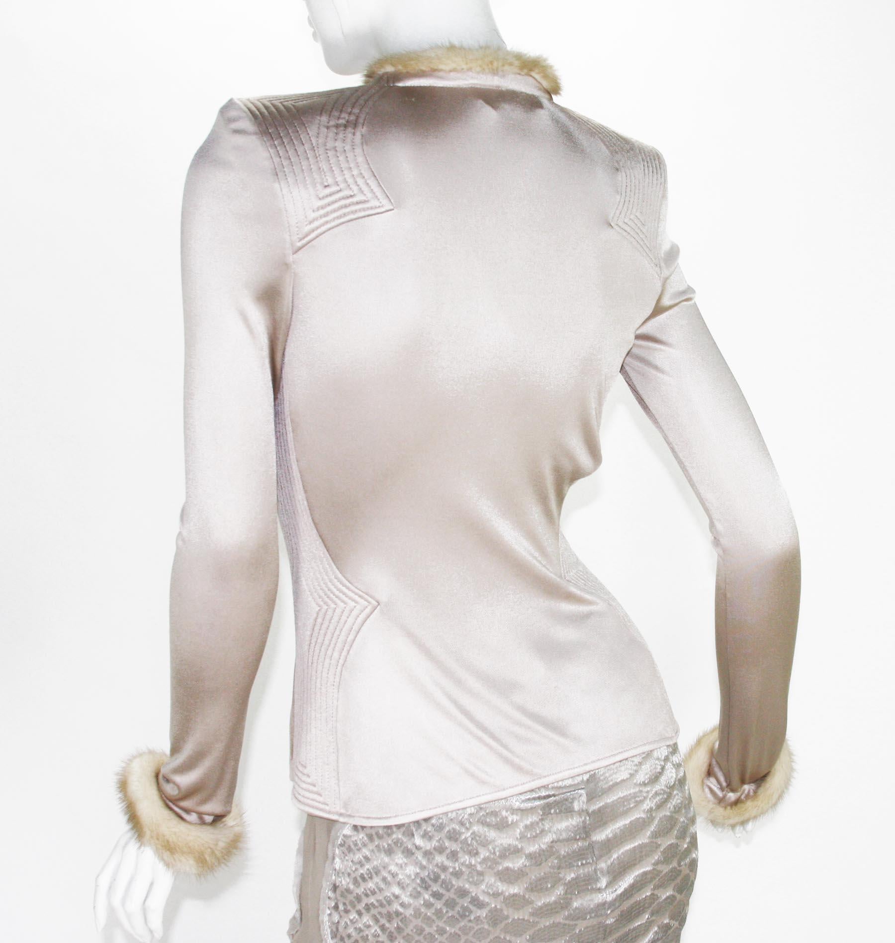 Tom Ford pour Yves Saint Laurent, tailleur jupe en vison, collection A/H 2004, taille 38/6 en vente 9