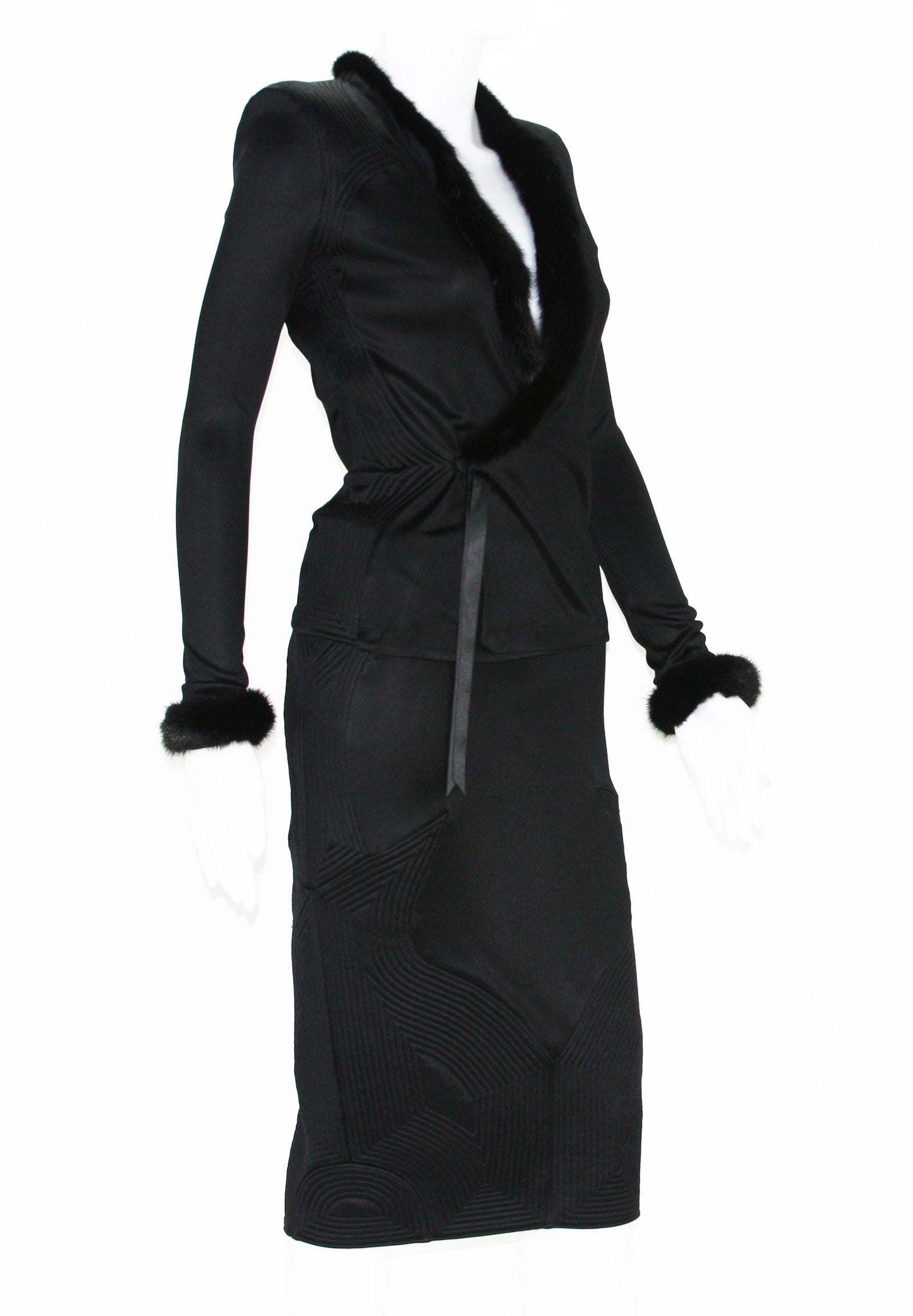 Tom Ford pour Yves Saint Laurent, tailleur jupe en jersey avec vison, taille S, automne-hiver 2004 Pour femmes en vente