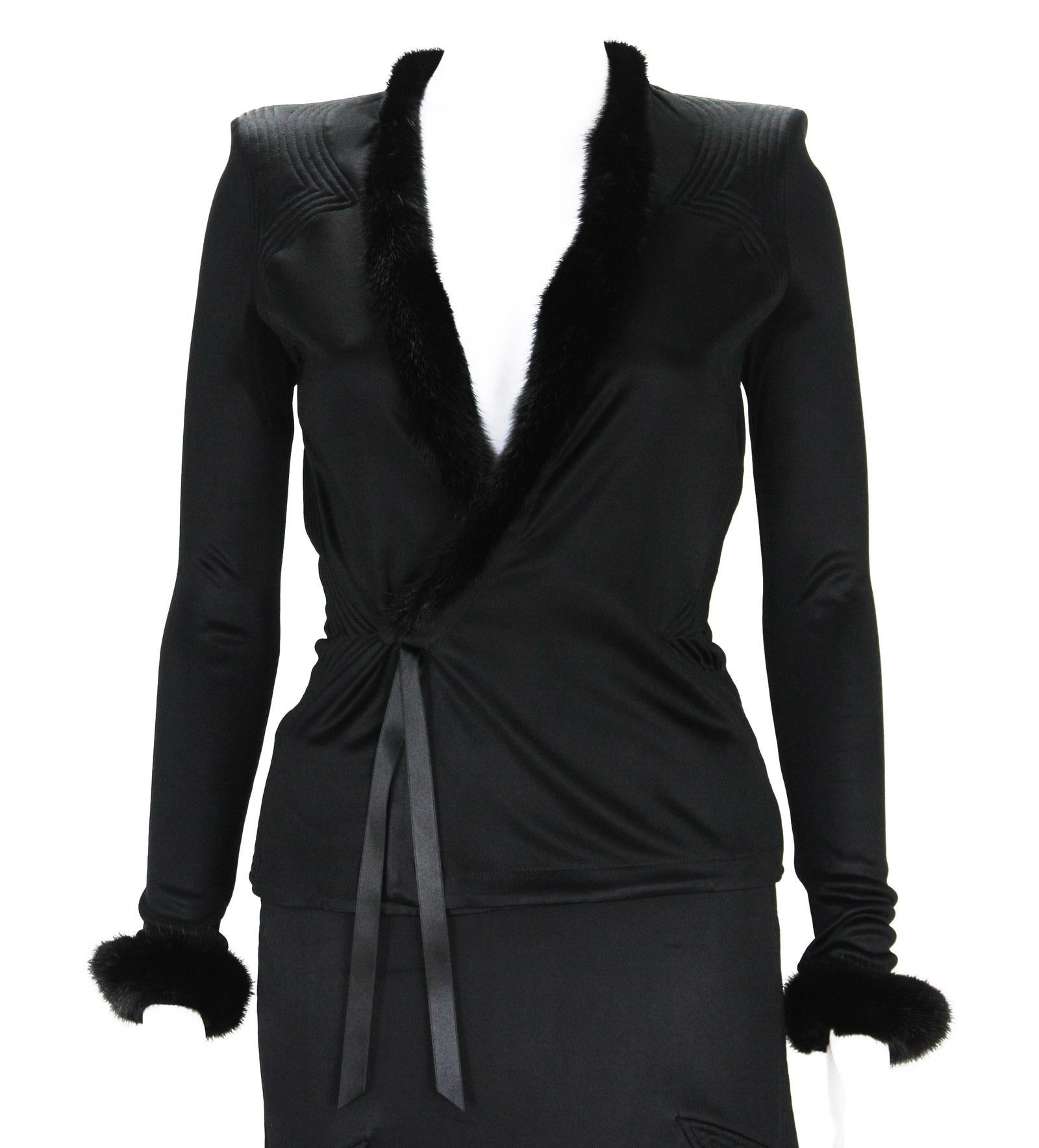 Tom Ford for Yves Saint Laurent F/W 2004 Jersey Skirt Suit with Mink size S For Sale 2