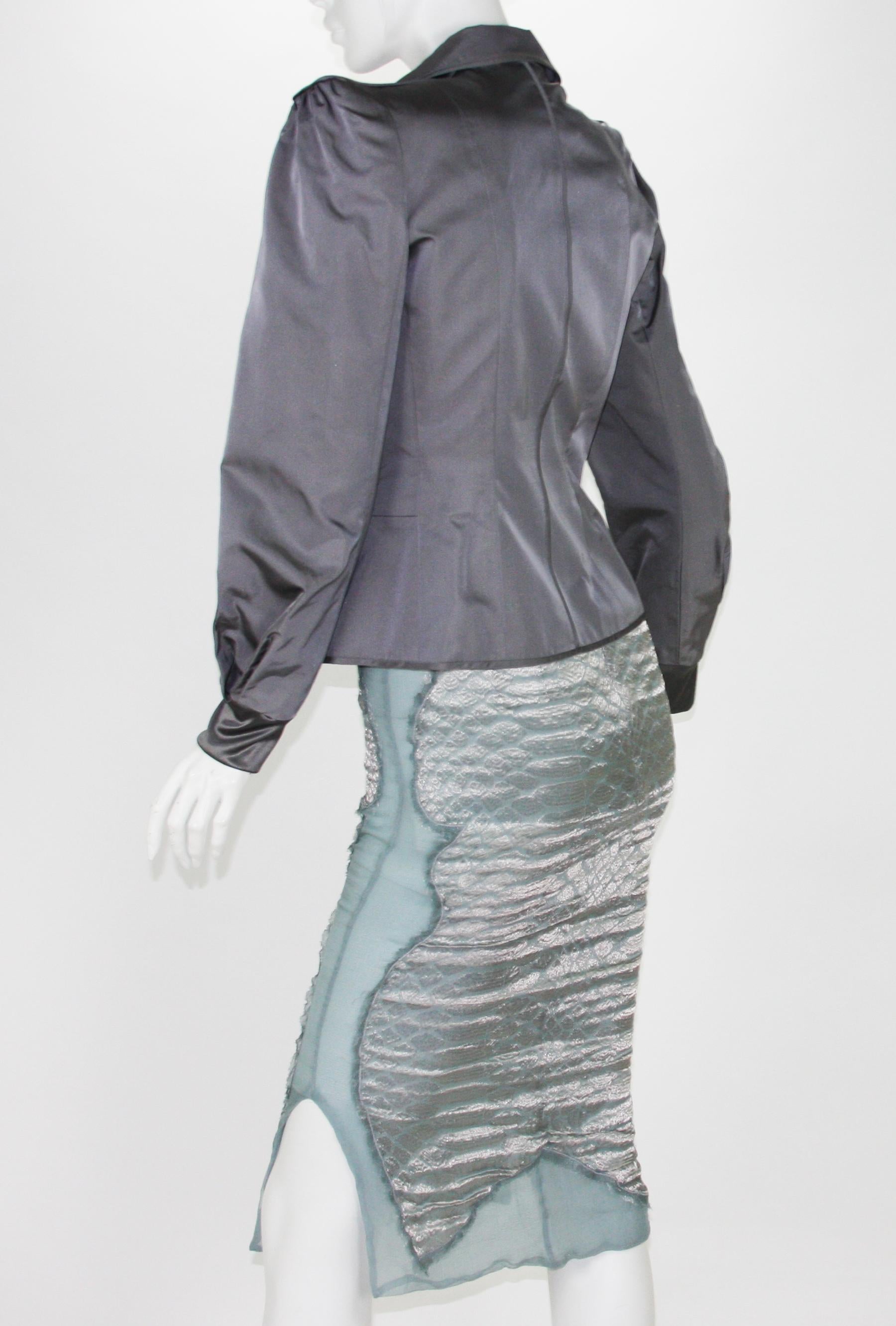 Tom Ford pour Yves Saint Laurent F/W 2004 - Tailleur jupe pagode en soie, tailleur 38/6 en vente 1