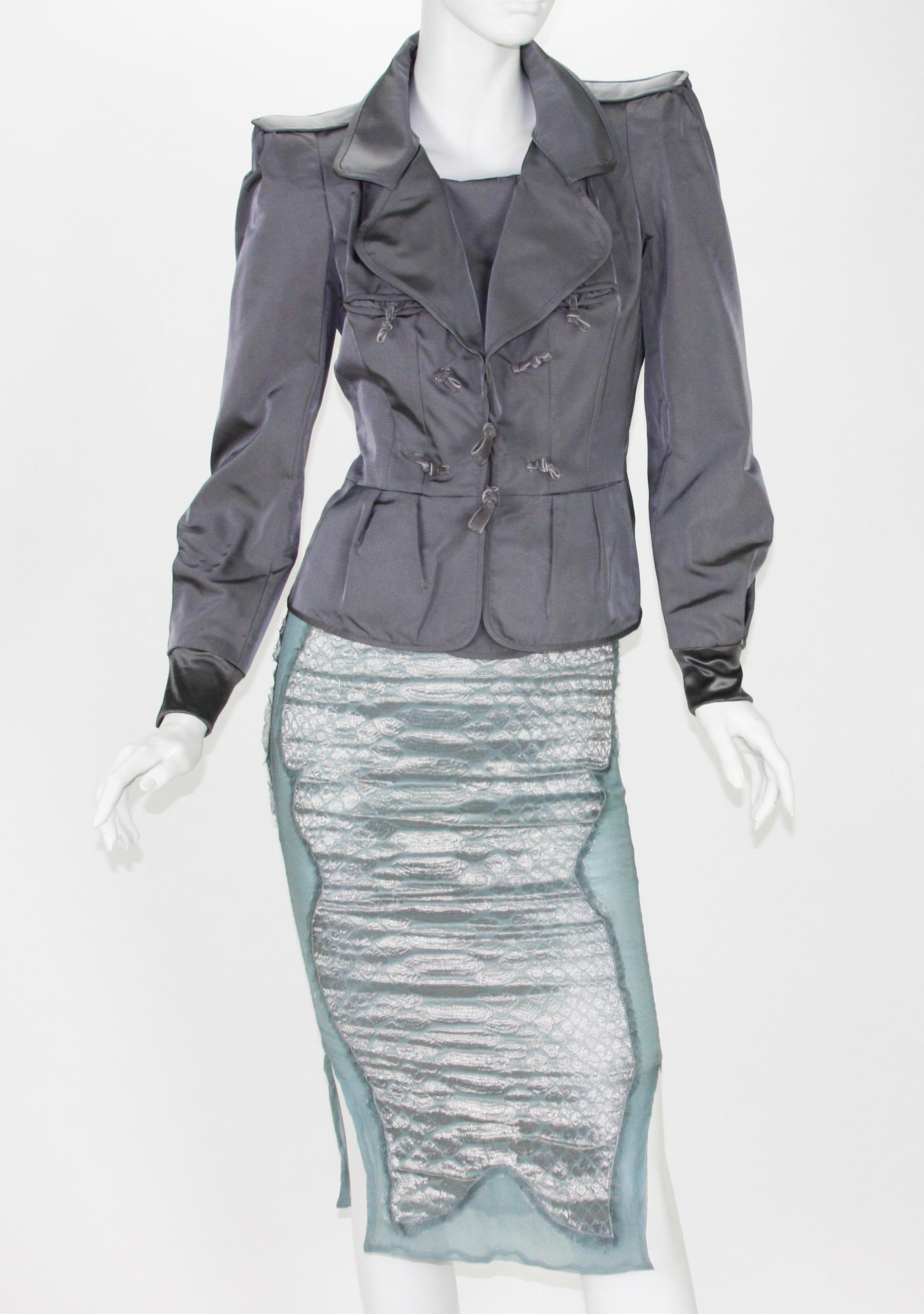 Tom Ford for Yves Saint Laurent F/W 2004 Silk Pagoda Jacket Skirt Suit Fr 38 - 6 For Sale 3