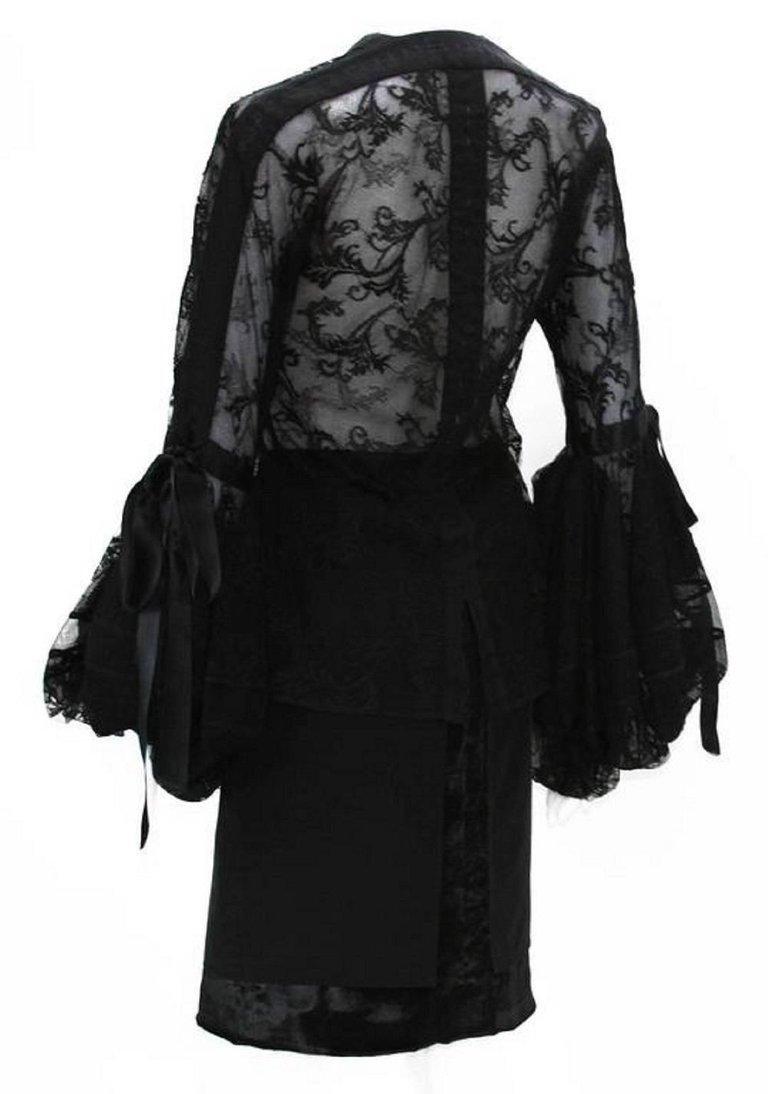 Tom Ford for Yves Saint Laurent Fall 2002 Lace Blouse + Skirt  In Excellent Condition For Sale In Montgomery, TX
