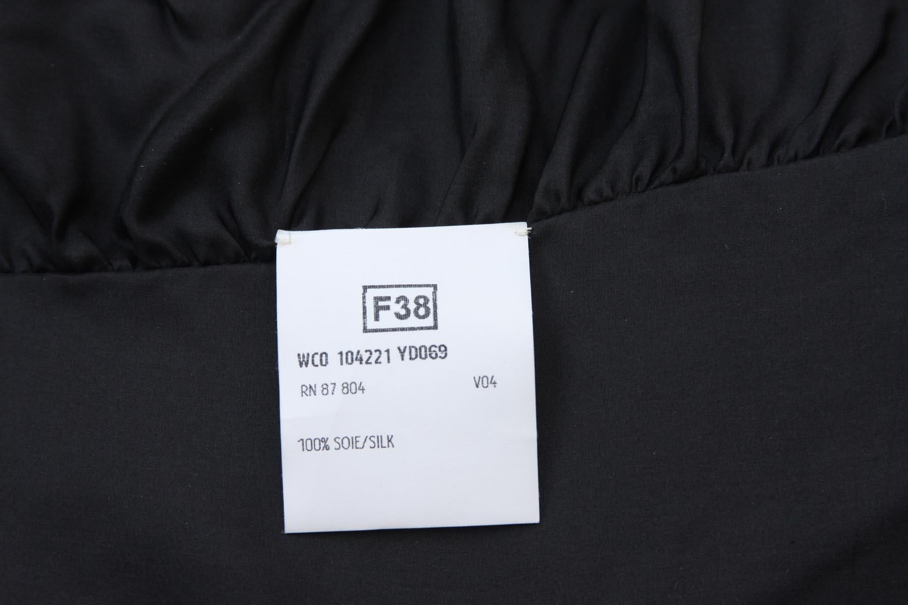 Tom Ford pour Yves Saint Laurent - Veste noire en velours et taffetas, taille 6, automne-hiver 2002 en vente 10