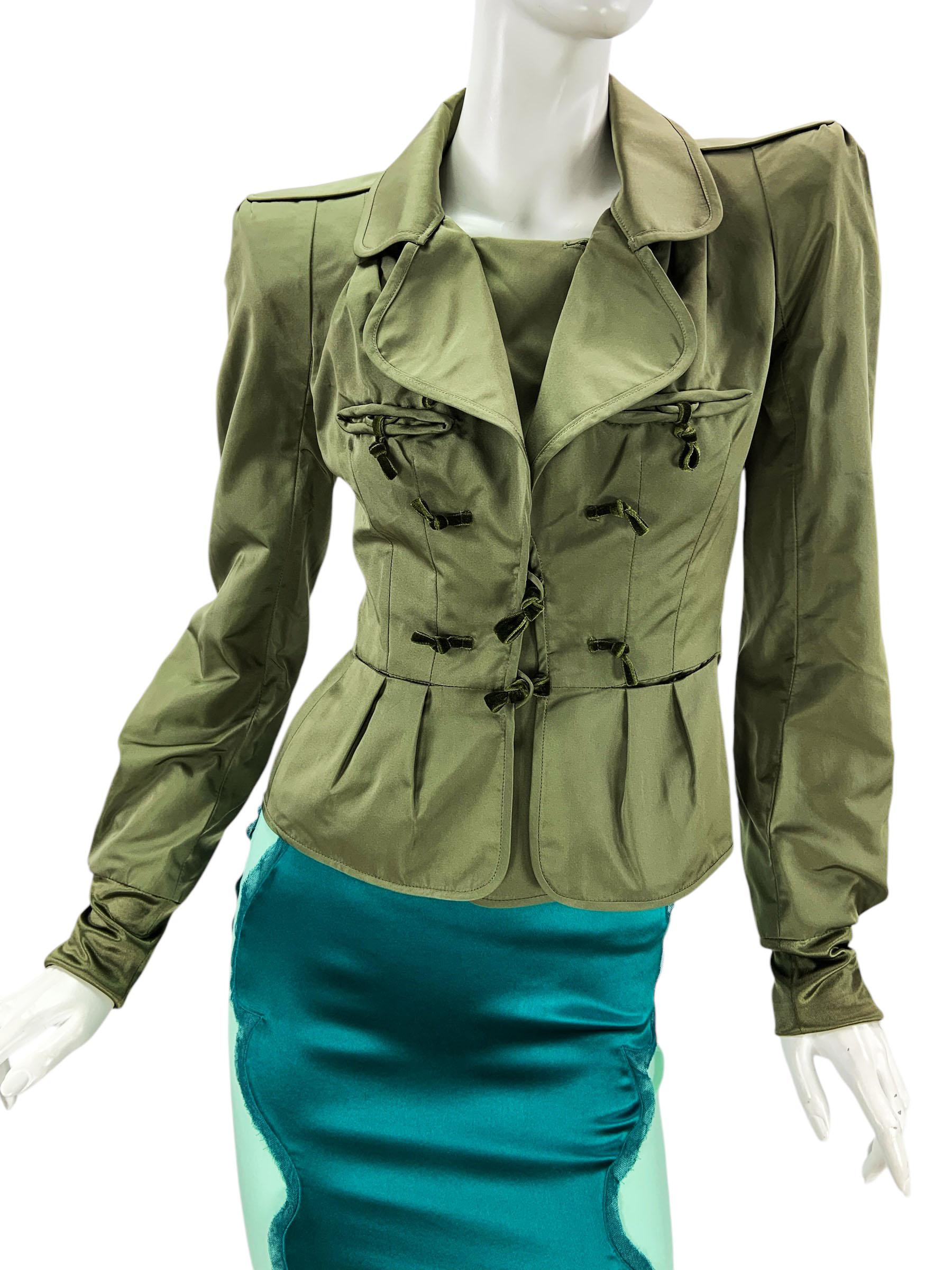 Tom Ford for Yves Saint Laurent FW 2004 Silk Pagoda Jacket Skirt Suit Fr 36 US 4 For Sale 2
