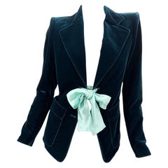 Tom Ford pour Yves Saint Laurent - Blazer à nœud en velours vert, défilé A/H 2003, taille S