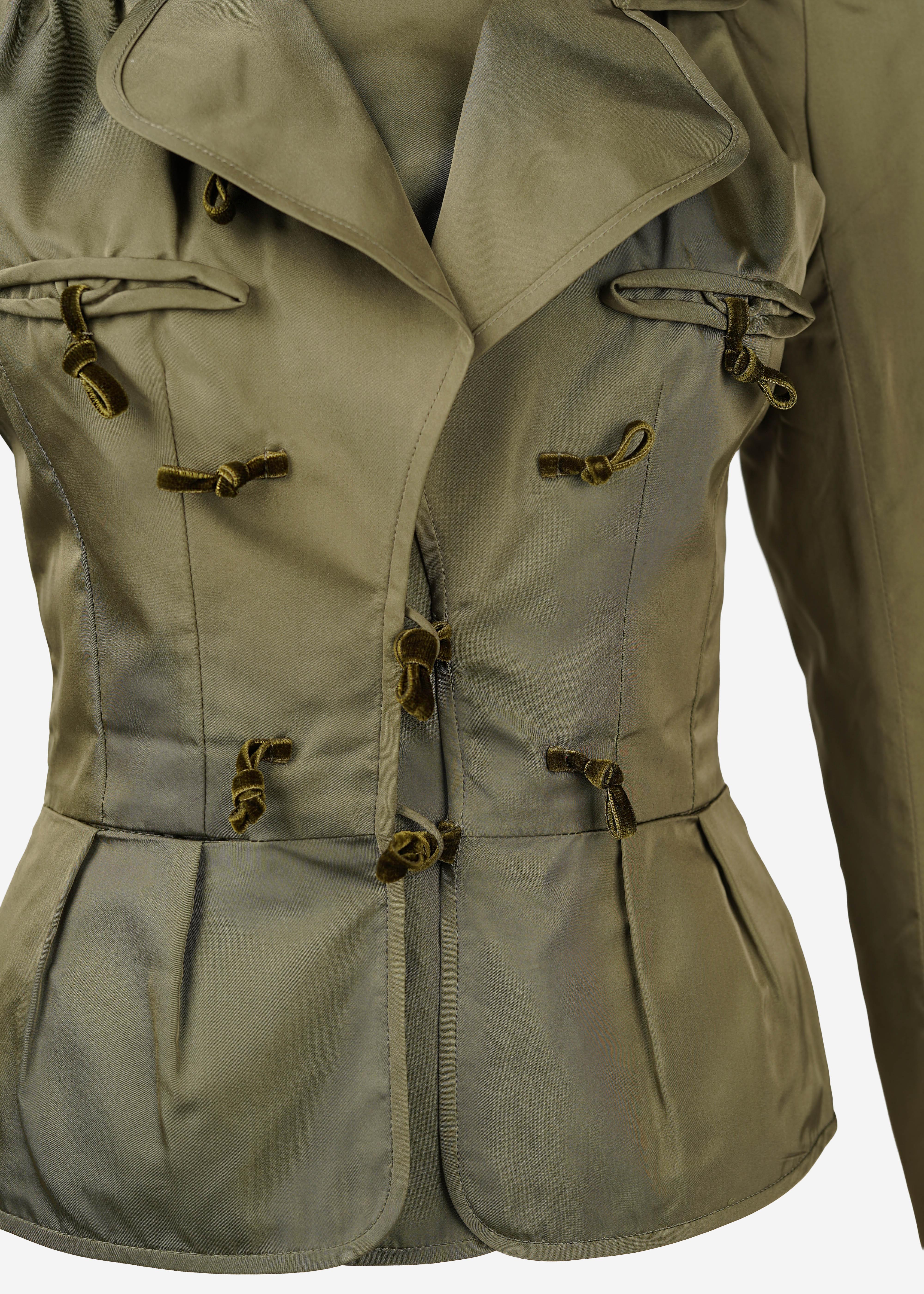 Tom Ford for Yves Saint Laurent Runway Structured Silk Military Blazer F/W 2004 en vente 3