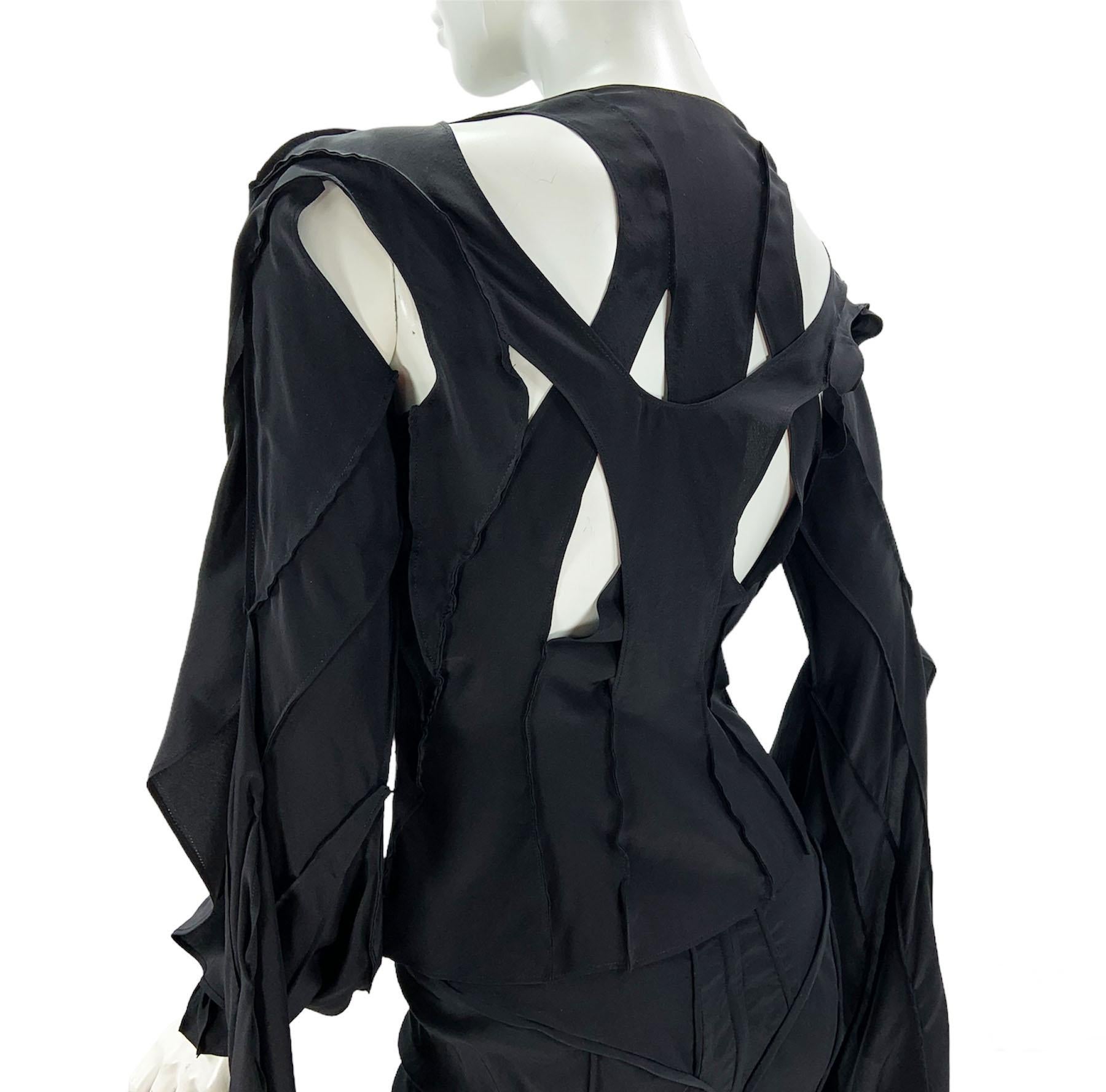Tom Ford pour Yves Saint Laurent - Tailleur jupe en soie noire, taille 38 - US 6, printemps-été 2003 en vente 4