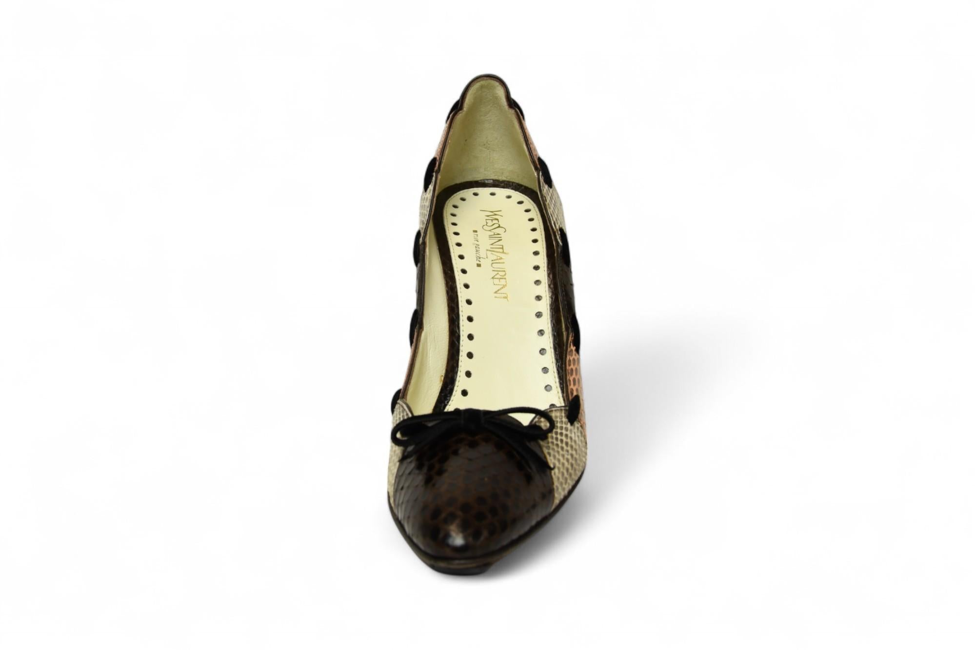 Beige Tom Ford for Yves Saint Laurent YSL Snakeskin Heels Pumps  Size US 6.5 For Sale