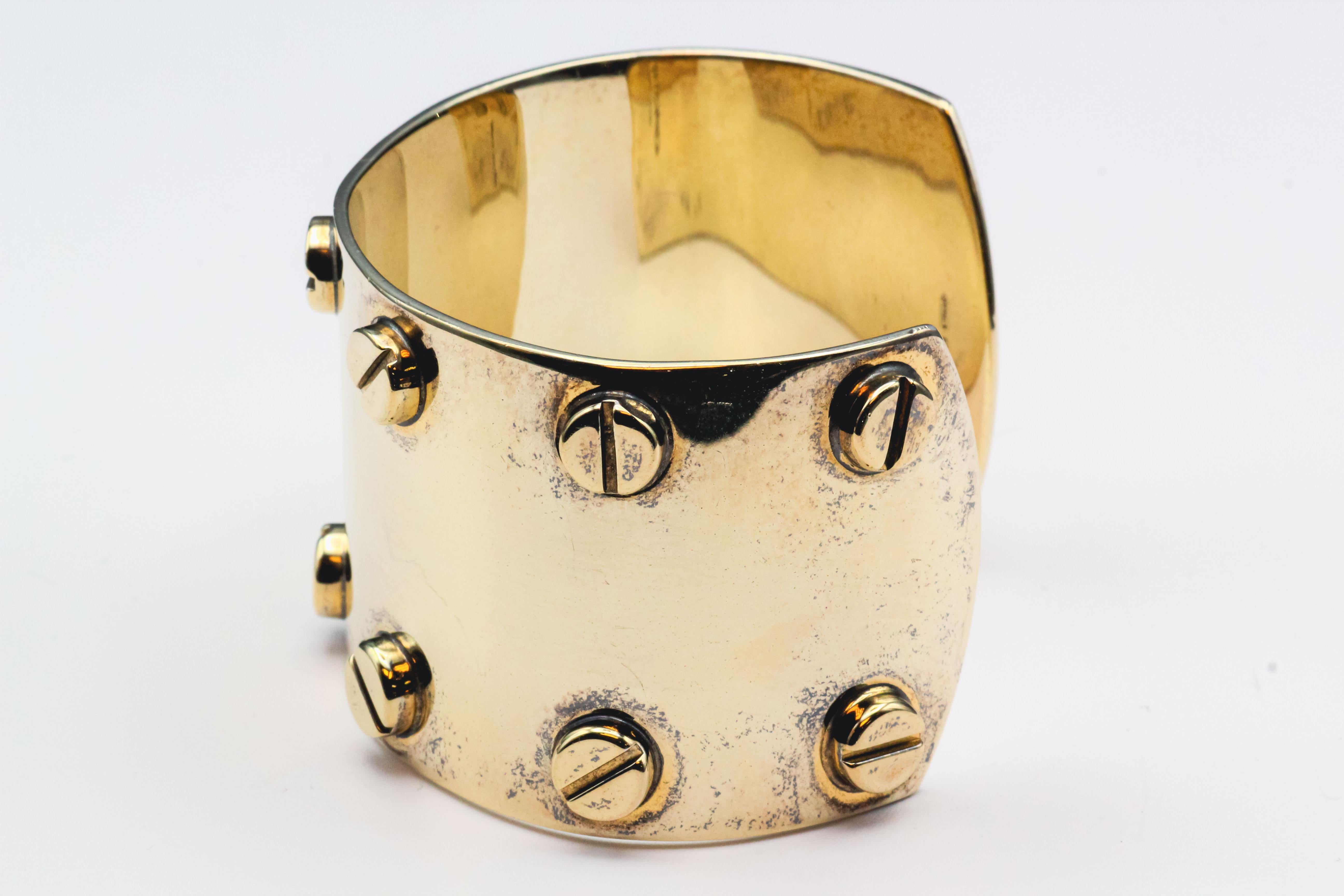 Bracelet manchette à vis en argent doré Tom Ford Unisexe en vente
