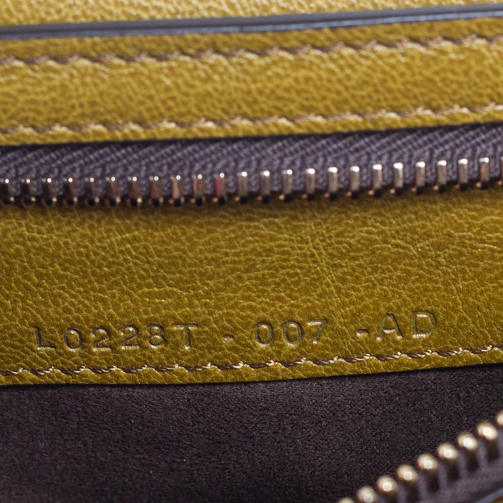 Tom Ford Green Suede and Leather Medium Natalia Shoulder Bag In Good Condition In Dubai, Al Qouz 2