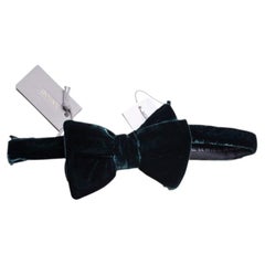 Tom Ford, green velvet bow tie