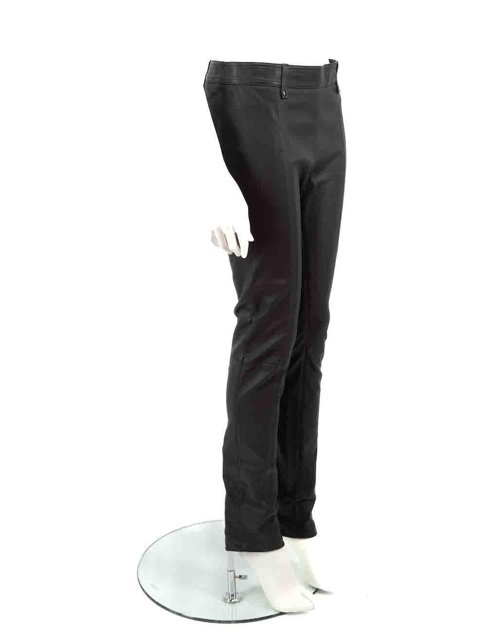 CONDITION is Never worn. No visible wear to trousers is evident on this new Tom Ford designer resale item.
 
 Details
 Grey
 Leather
 Trousers
 Slim fit
 Zipped cuffs
 Side zip fastening
 
 
 Made in Italy
 
 Composition
 100% Lamb leather
 
 Care