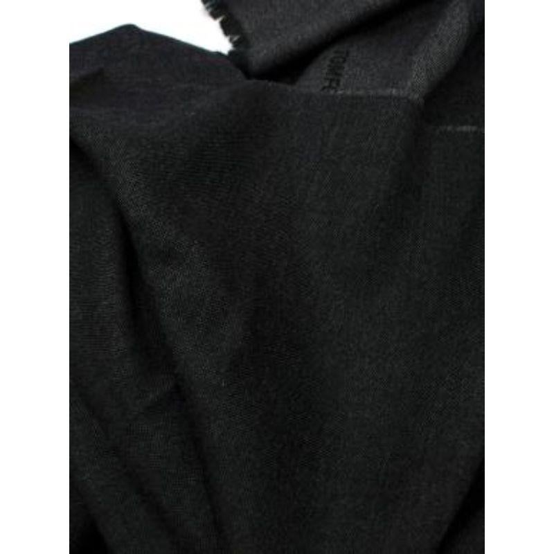 Tom Ford Grey Wool, Cashmere & Silk Scarf 205x80cm For Sale 5