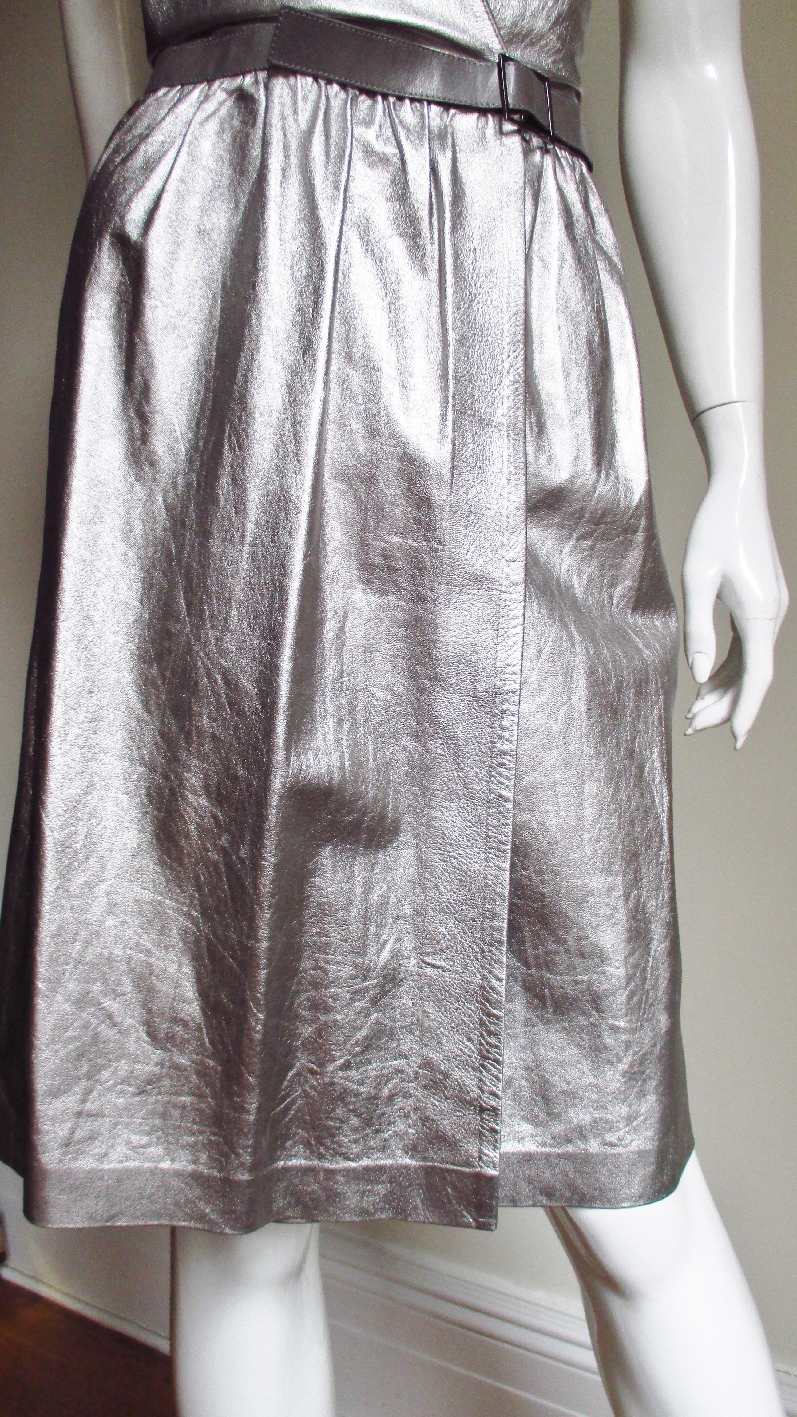 Tom Ford for Gucci Silver Leather Backless Dress In Good Condition For Sale In Water Mill, NY