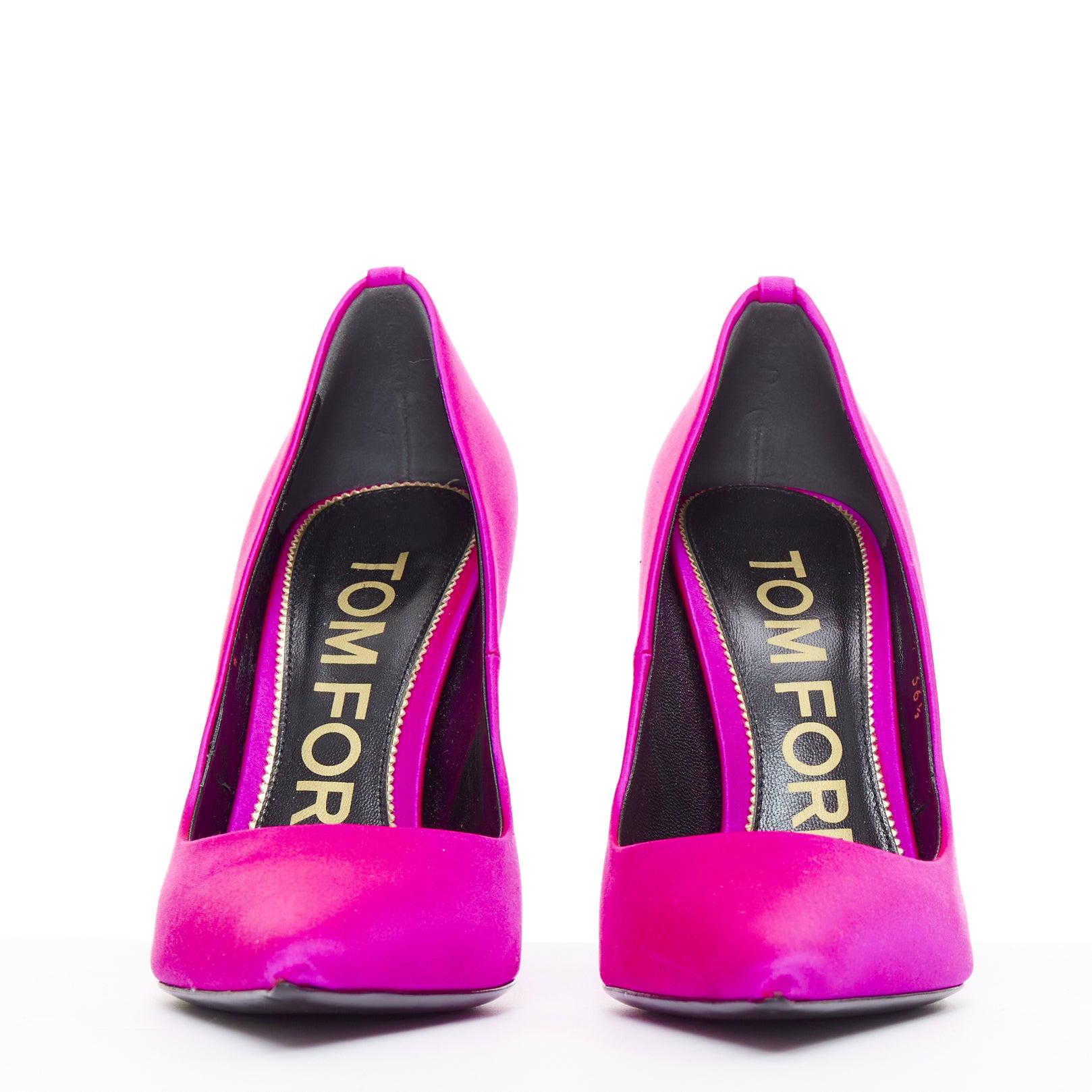 TOM FORD rosa satinierte Stiletto-Pumps mit spitzem Absatz EU36.5 (Pink) im Angebot