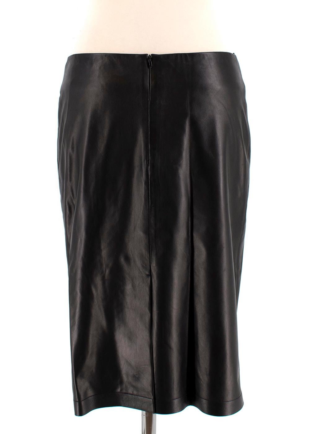 Tom Ford Lambskin Black Pencil Skirt - Size US 6 In New Condition For Sale In London, GB