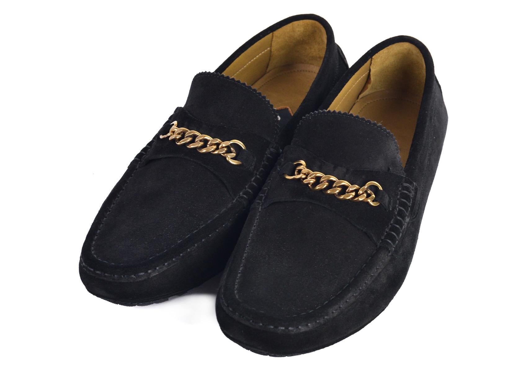 Tom Ford Mens Black Suede York Chain Drivers Loafers In New Condition For Sale In Brooklyn, NY