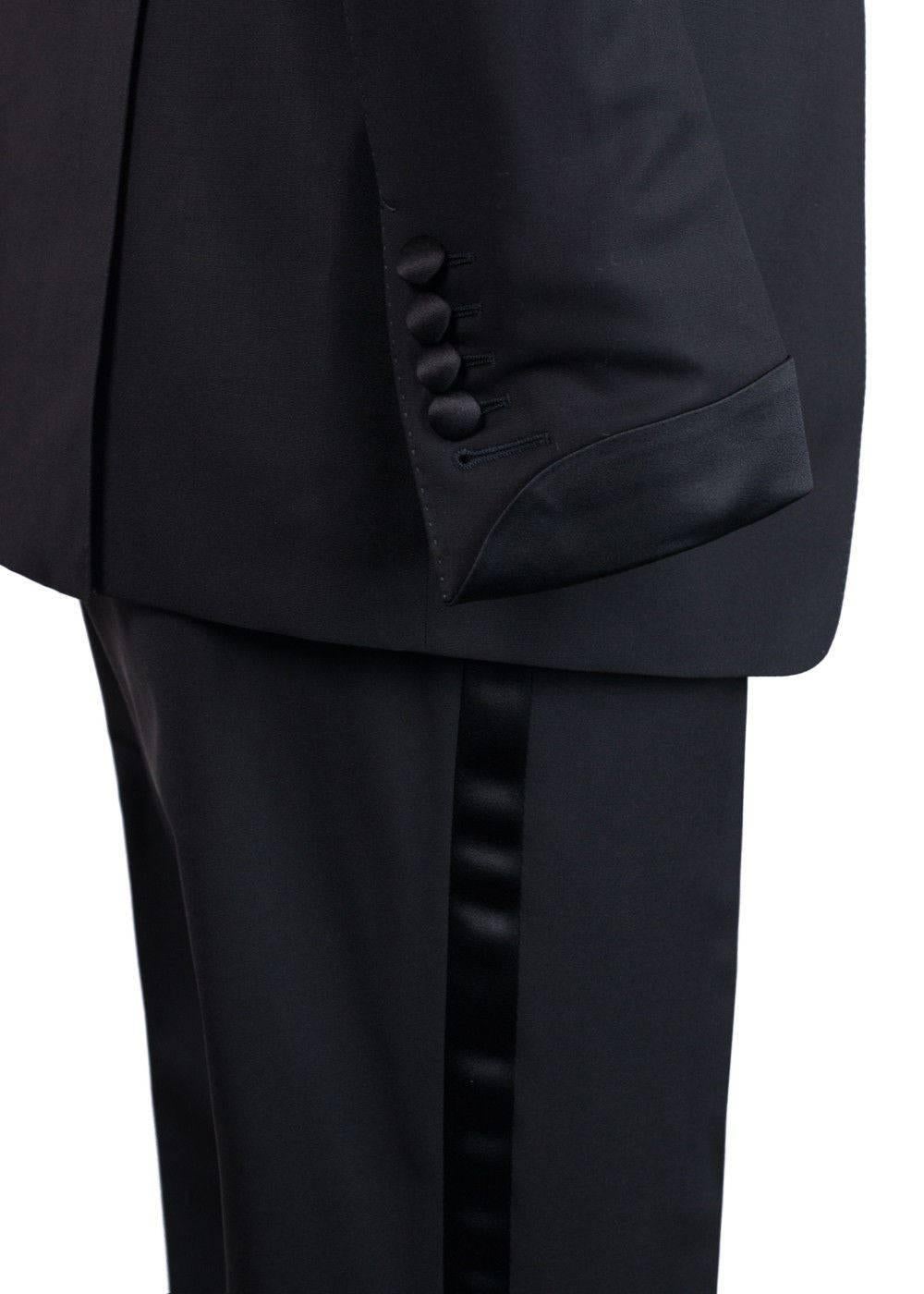 Tom Ford Men's Black Wool Satin Lapel O'Connor Two Piece Suit In New Condition In Brooklyn, NY