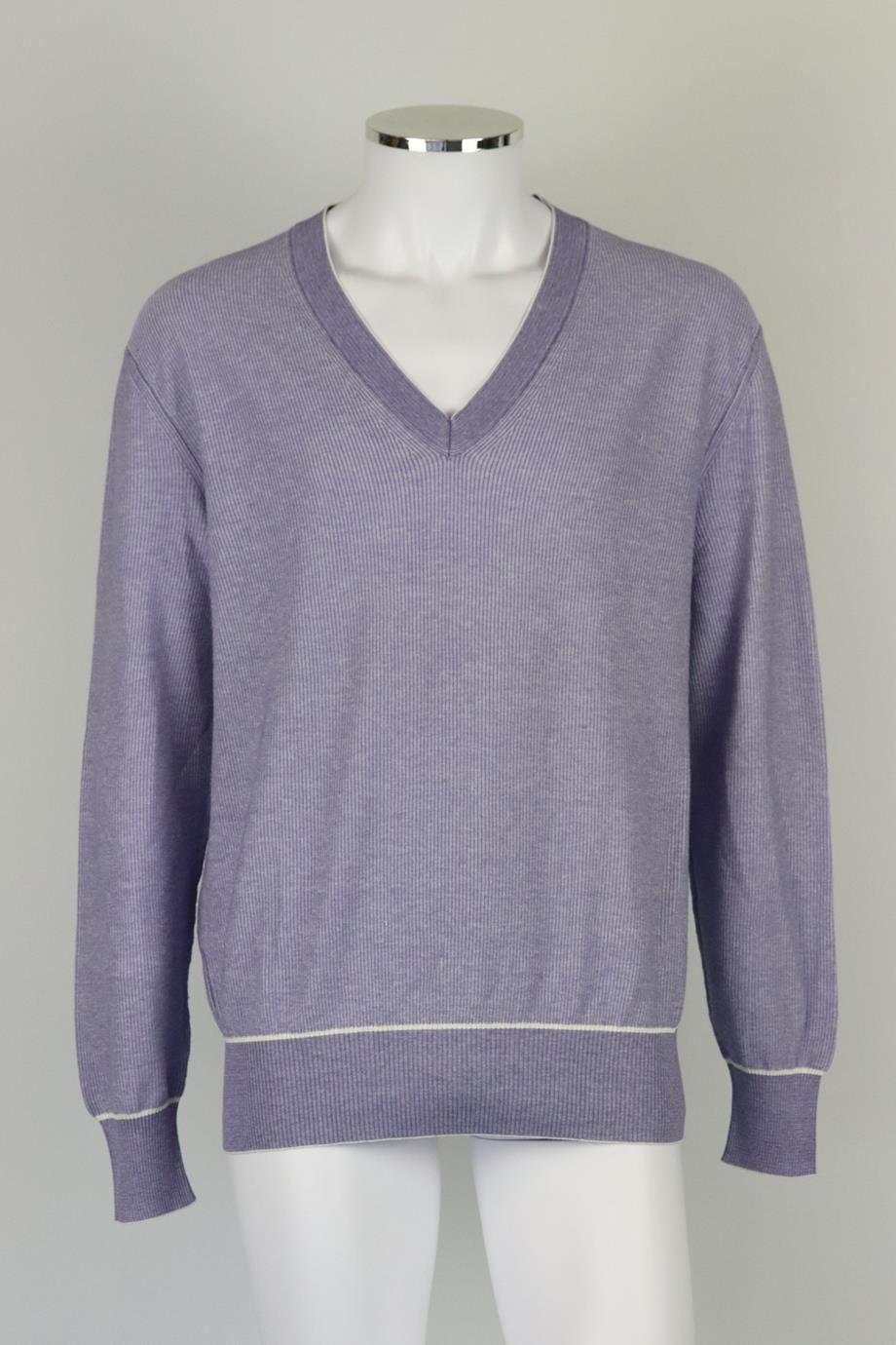 Tom Ford men's cotton and cashmere sweater. Purple and white. Long sleeve, v-neck. Slips on. 40% Cotton, 30% cashmere, 13% silk. Size: IT 52 (XLarge, UK/US Chest 42). Chest: 44 in. Waist: 44 in. Hips: 33 in. Length: 28 in. Very good condition - Some