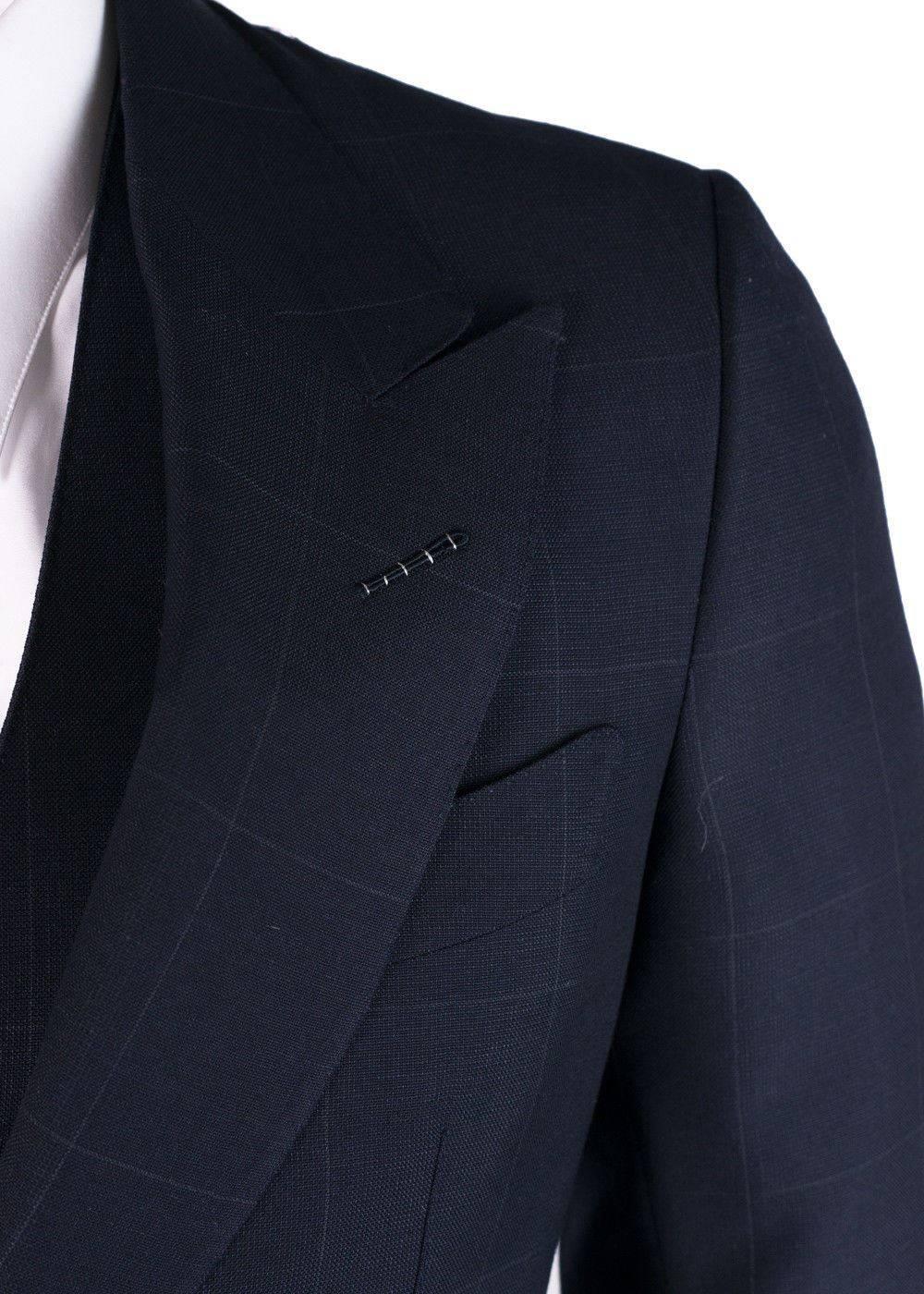Black Tom Ford Mens Large Check Navy Wool Blend Shelton 3 Piece Suit For Sale