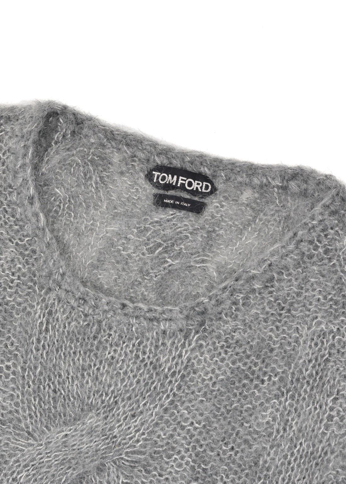 Tom Ford's luxurious crewneck sweater with a rib knit woven design. This classic Tom Ford crewneck sweater is crafted from soft mohair and silk for a gentle and luxurious feel to the skin. Perfect for this winter and fall season, pair with regular