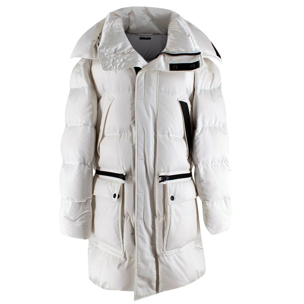 Tom Ford Men's White Oversized Puffer Jacket - Size IT 44 For Sale