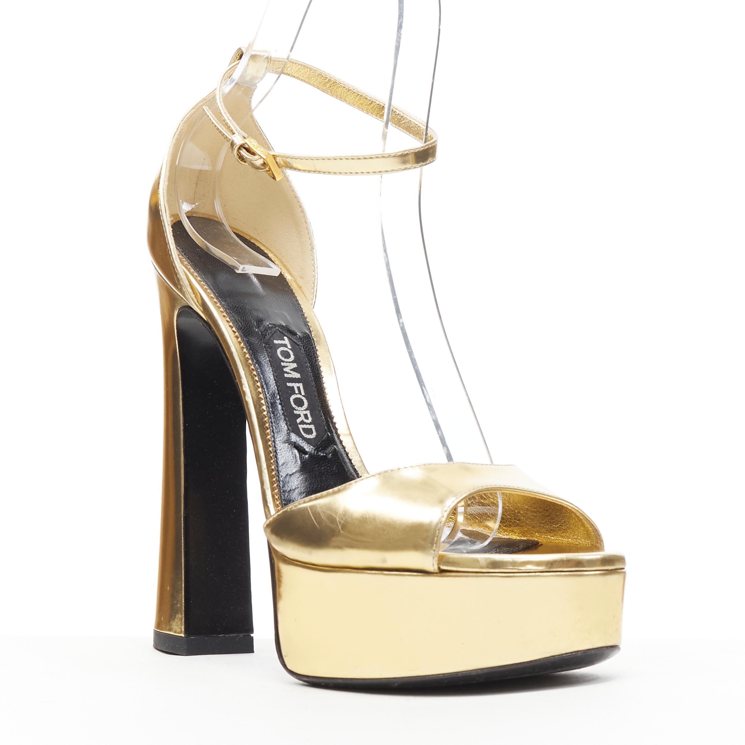 TOM FORD mirrored gold leather open toe platform chunky heel sandal EU39 
Reference: TGAS/B00220 
Brand: Tom Ford 
Designer: Tom Ford 
Material: Leather 
Color: Gold 
Pattern: Solid 
Closure: Ankle Strap 
Extra Detail: Ankle strap with gold tone