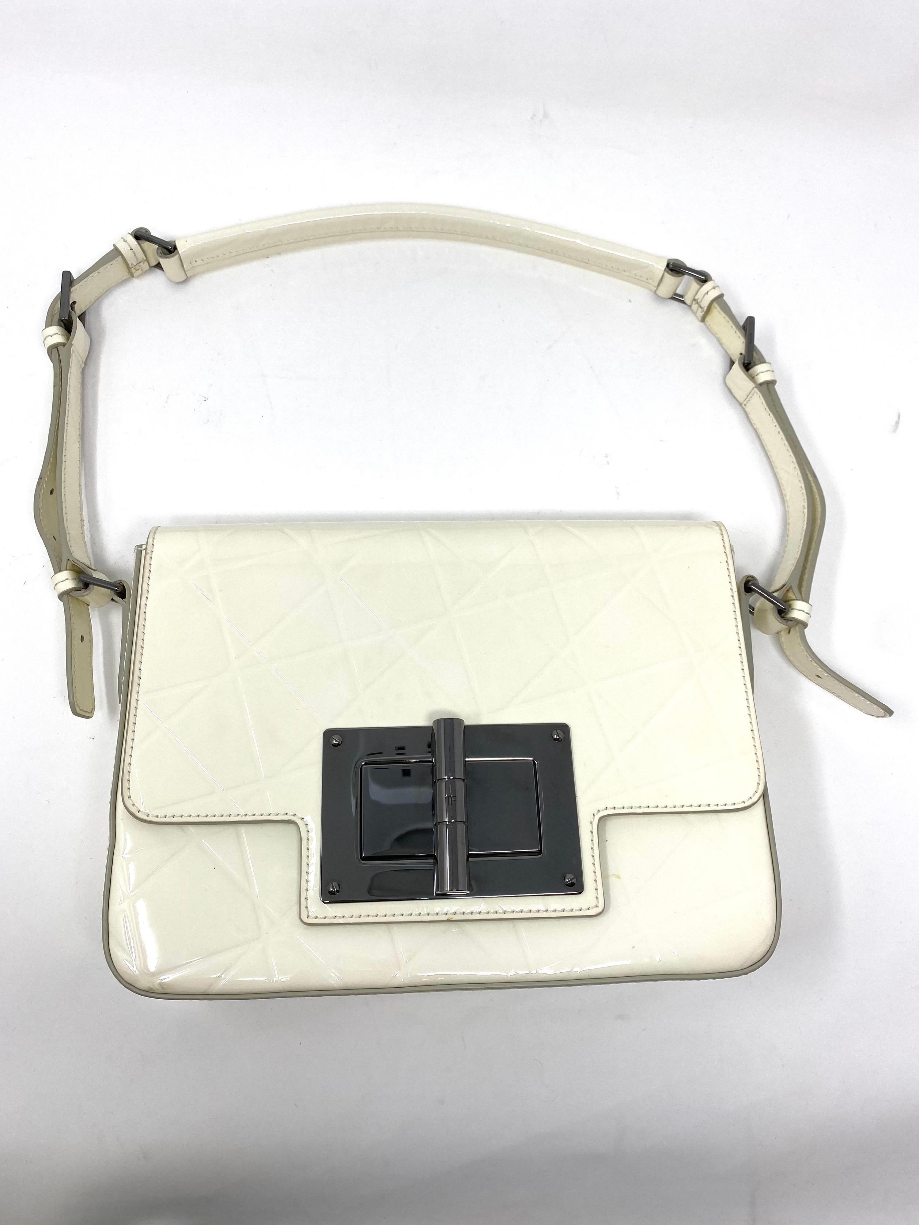 Tom Ford Natalia White Leather Bag. Silver hardware. Can be worn crossbody. White patent leather. Adjustable strap. Retail over $2500. Guaranteed authentic. 