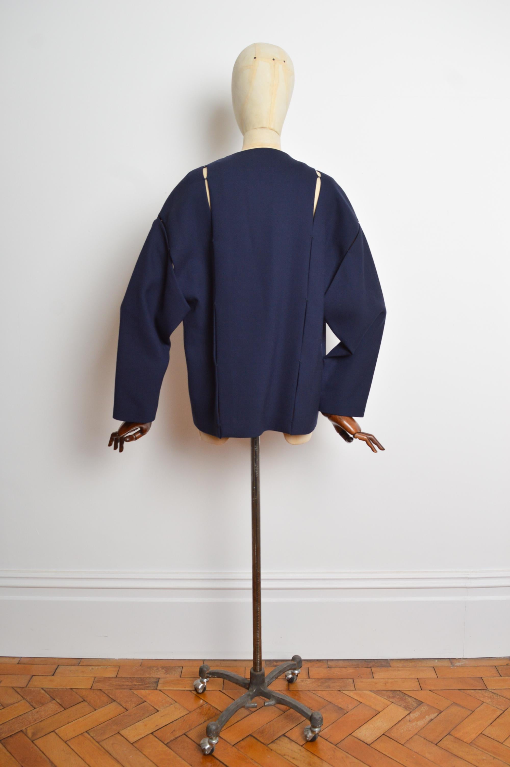 TOM FORD Navy Midnight blue Structured Collarless Cocoon Jacket For Sale 5
