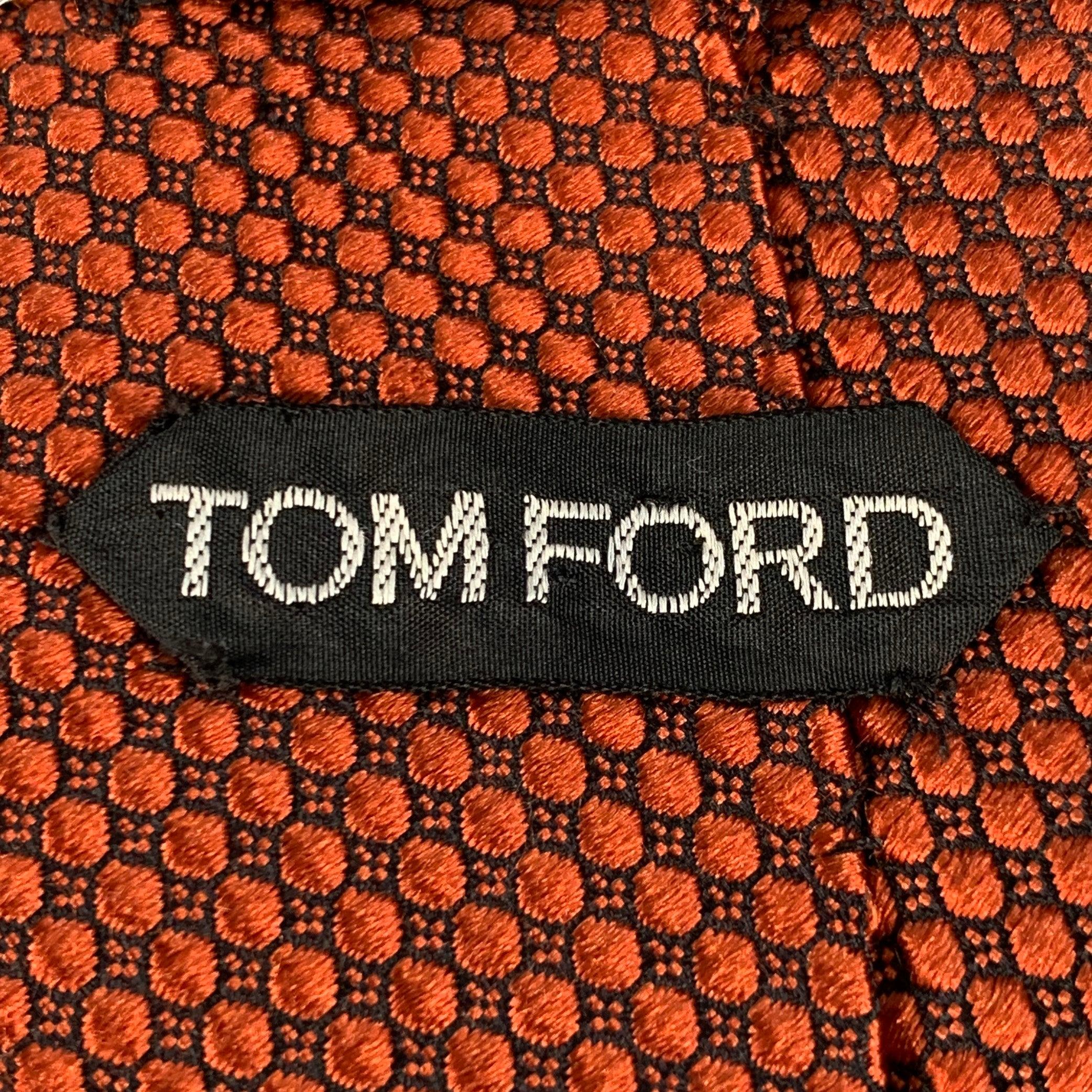 Tom Ford - cravatta in seta a scacchiera nera mattone taglia unica in vendita 1