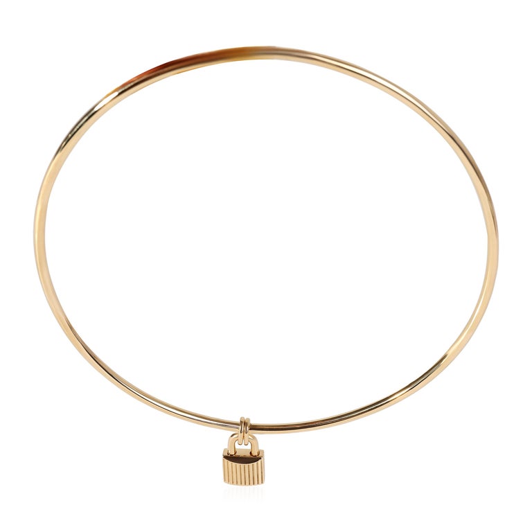 Tom Ford Padlock Choker Necklace in 18k Yellow Gold In Excellent Condition For Sale In New York, NY