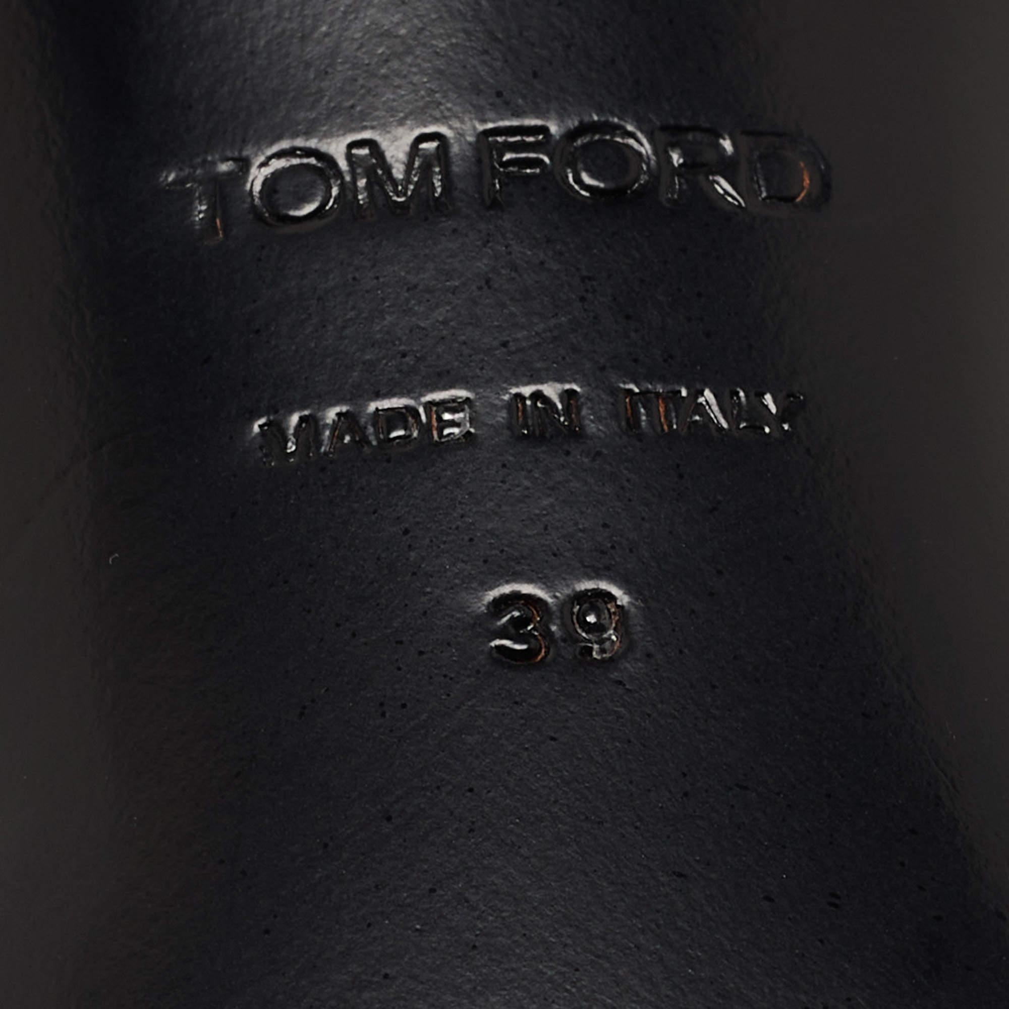 Tom Ford - Escarpins D'orsay à lanières de cheville en cuir violet, taille 39 en vente 3