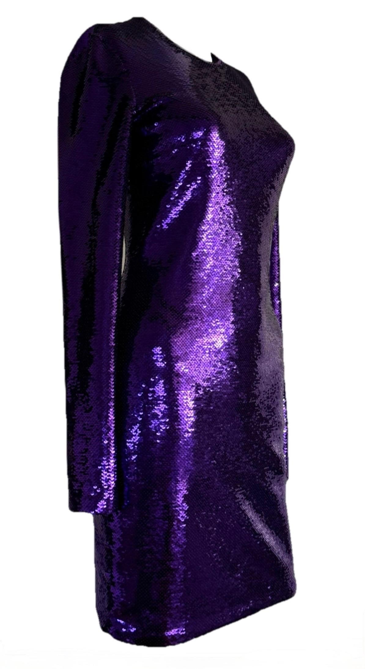 TOM FORD Purple Liquid Sequin Embroidered Mini Dress (Mini robe brodée de paillettes) Bon état - En vente à Woodland Hills, CA